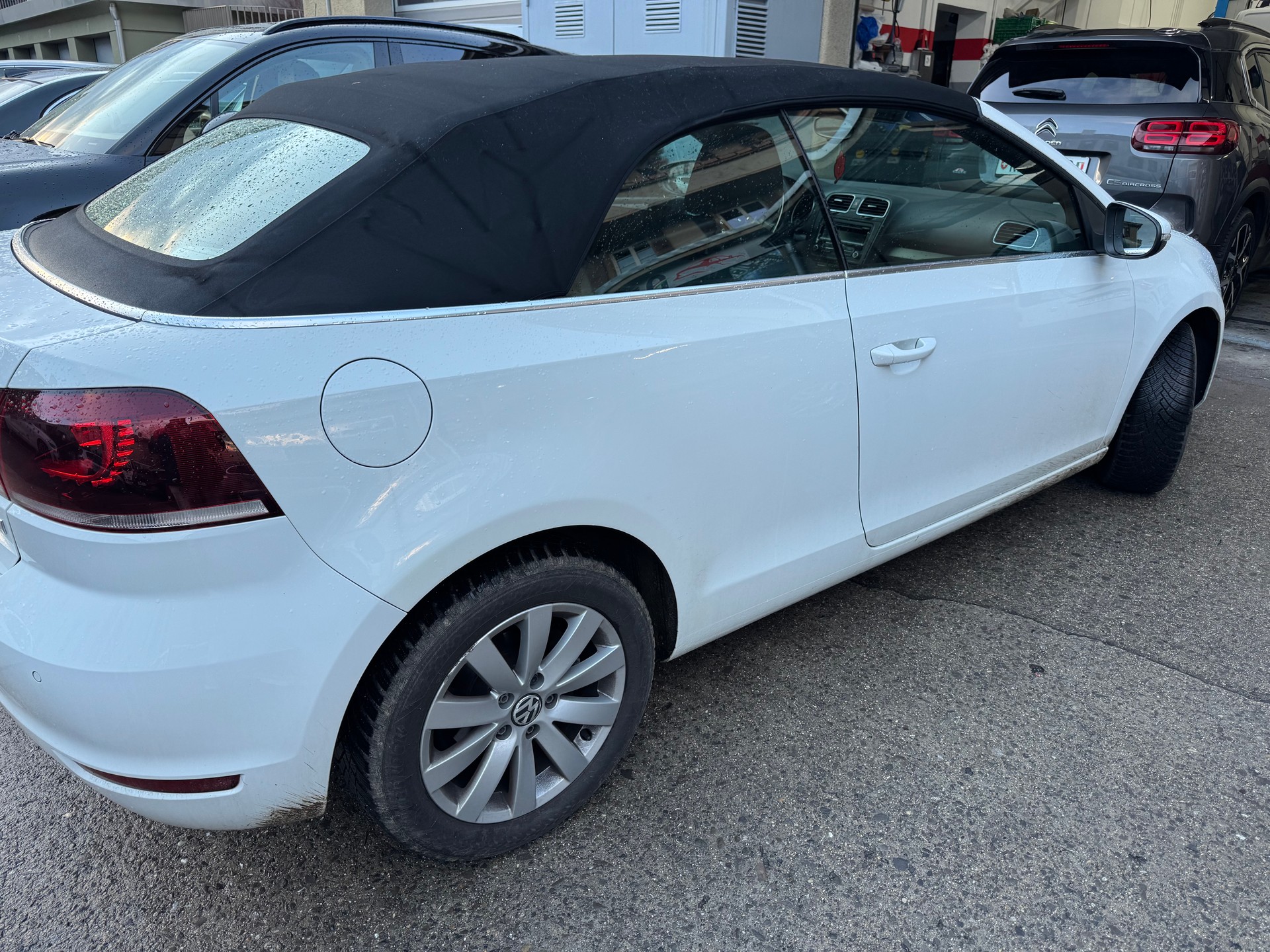 VW Cabrio-image-3