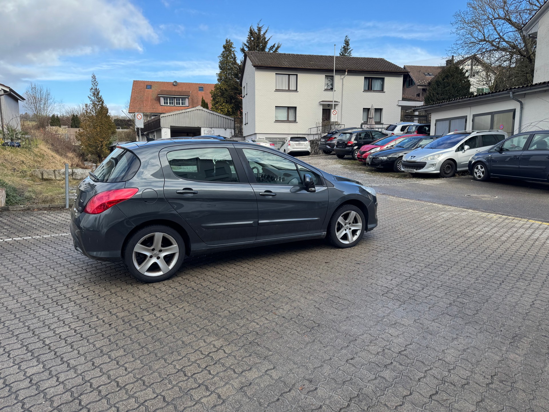 PEUGEOT 308 1.6 16V T Sport Pack Automatic-image-4