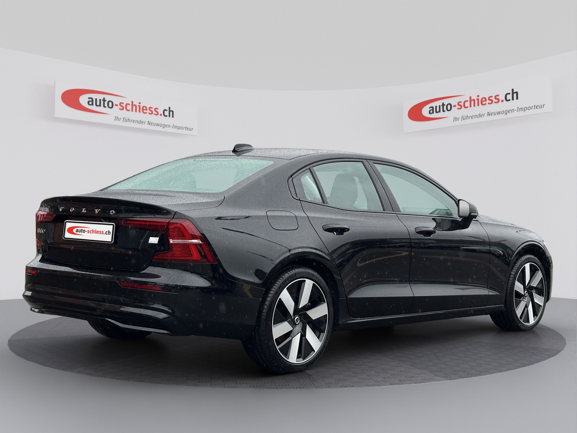 VOLVO S60 T8 e AWD Plug in Hybrid Ultimate Dark Geartronic-image-4