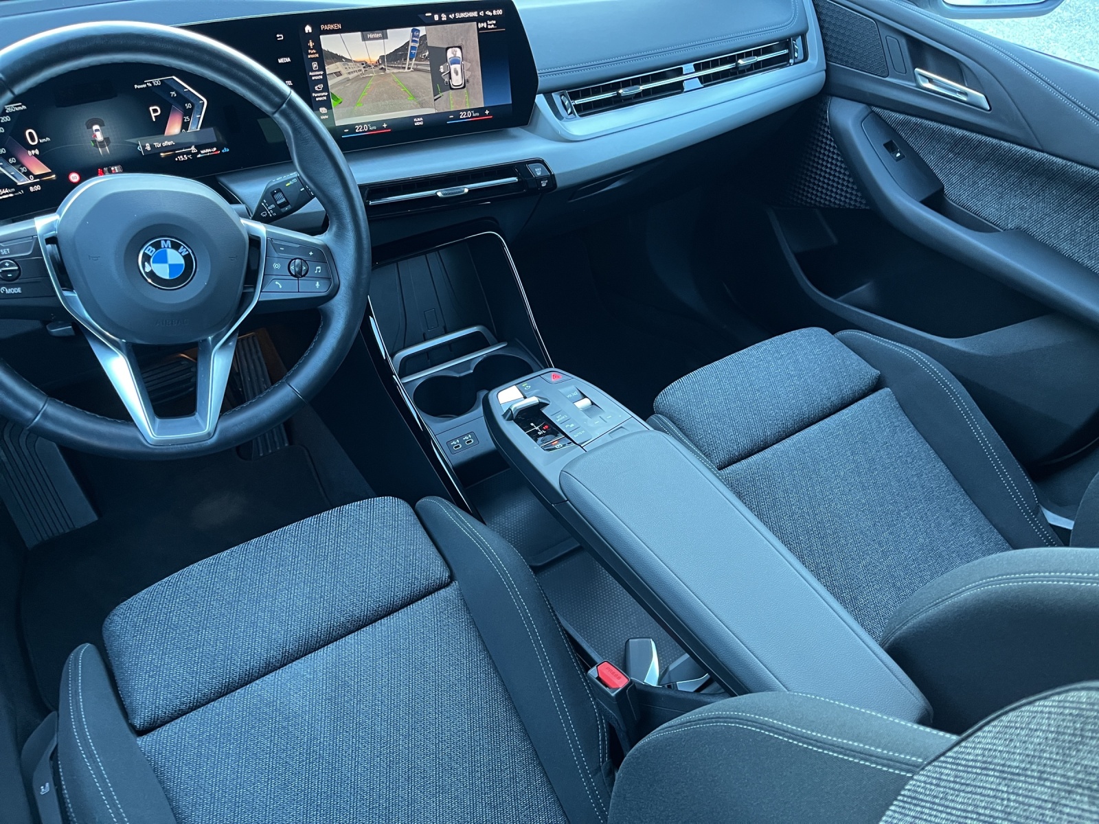 BMW 223d xDrive Active Tourer-image-11
