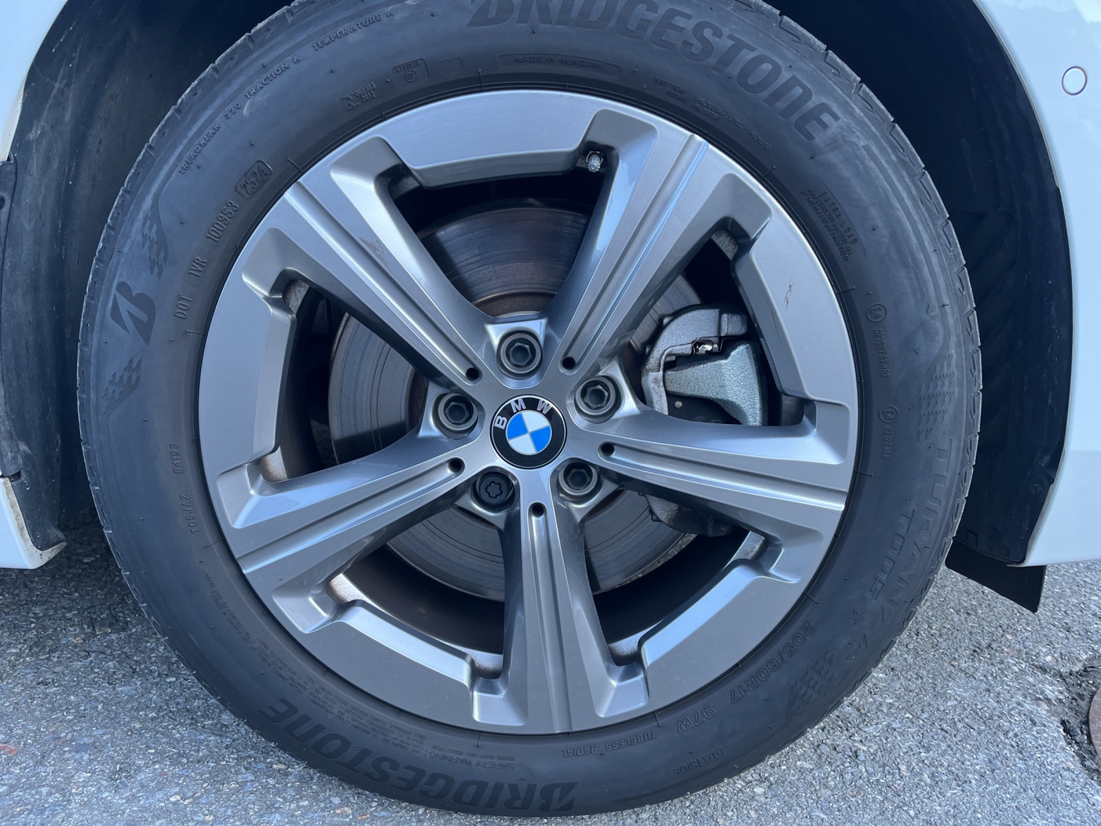 BMW 223d xDrive Active Tourer-image-15