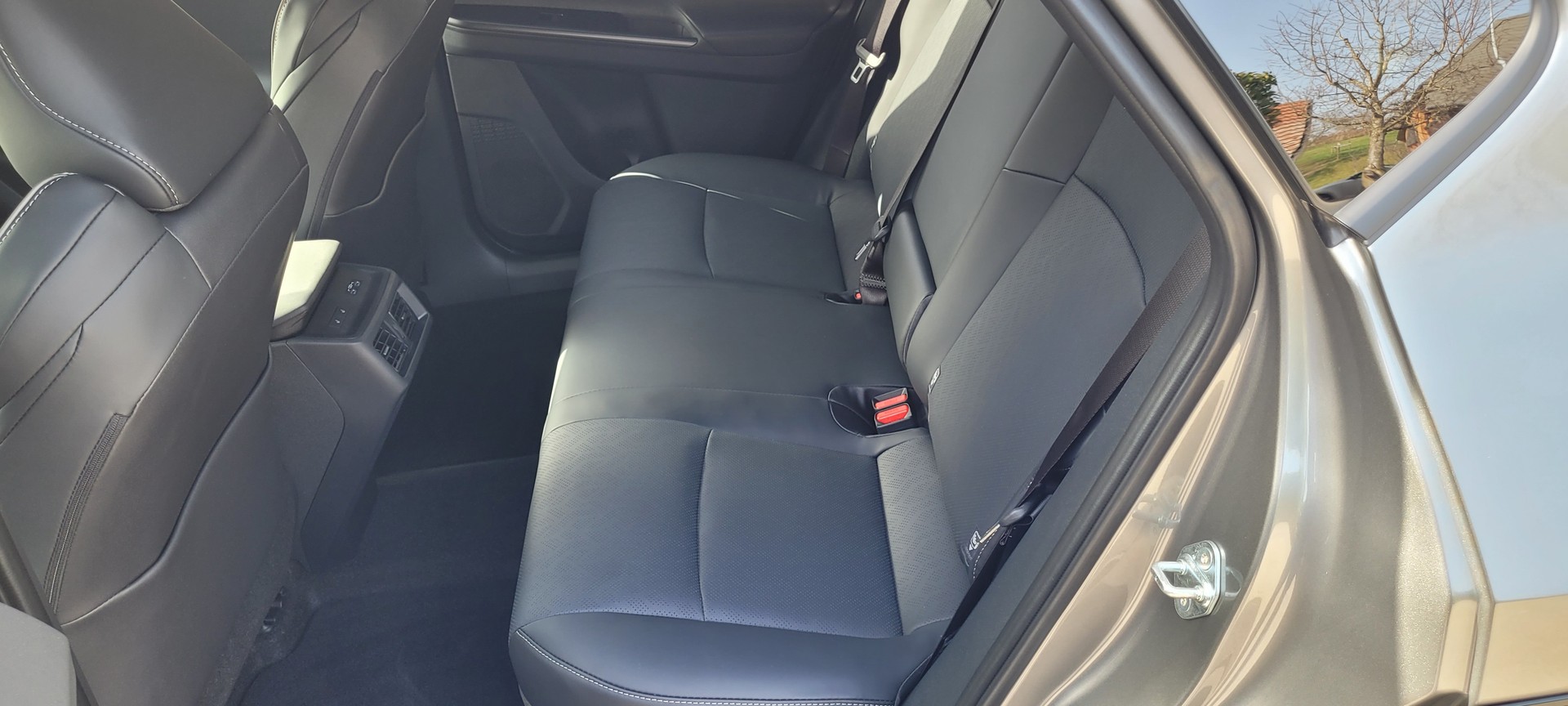 SUBARU Solterra eV Luxury 73,1kWh AWD-image-15