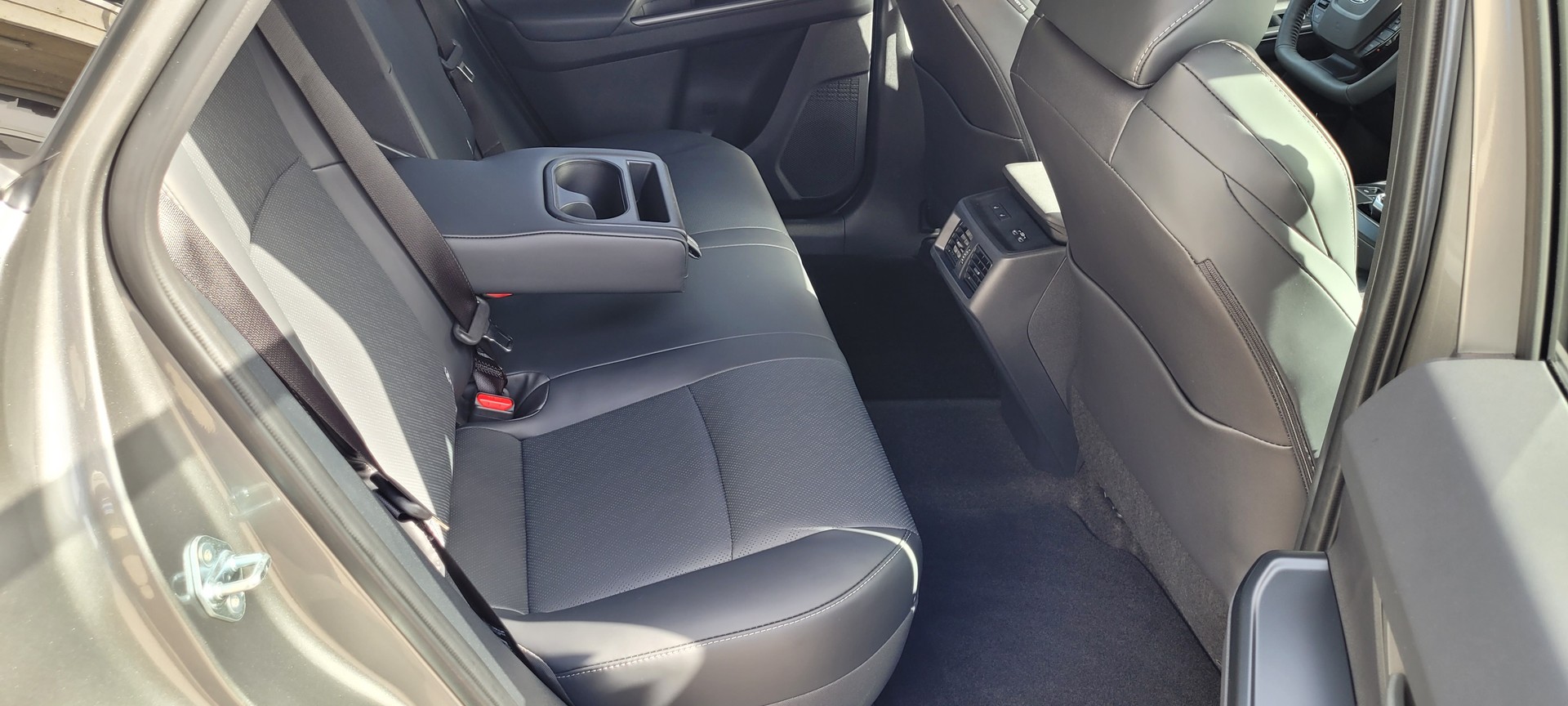 SUBARU Solterra eV Luxury 73,1kWh AWD-image-19