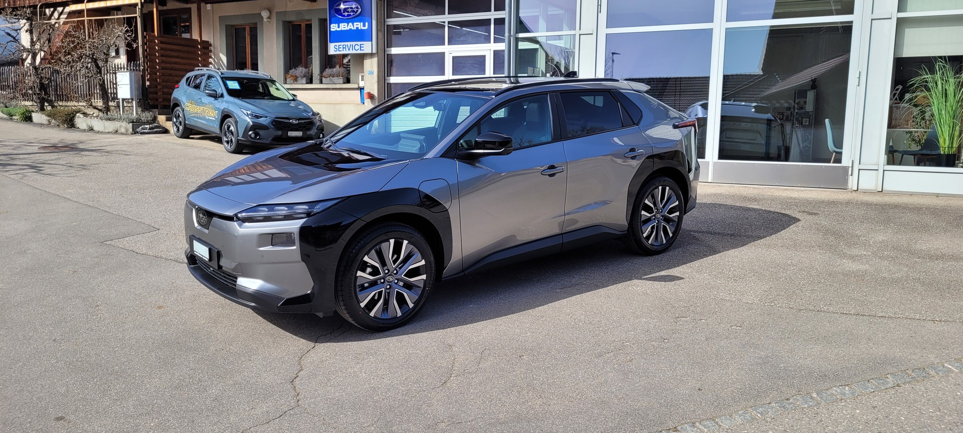 SUBARU Solterra eV Luxury 73,1kWh AWD-image-1