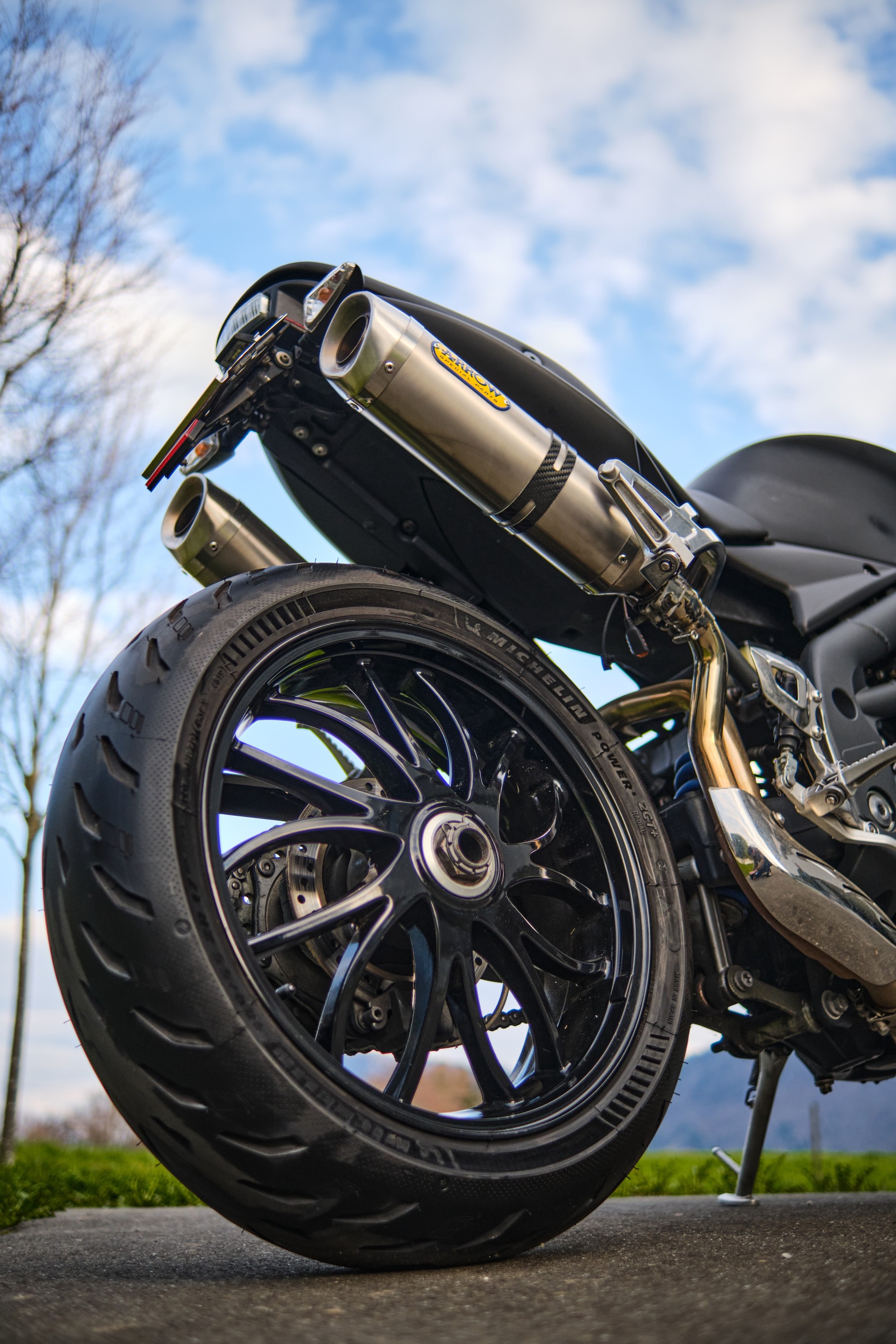 TRIUMPH Speed Triple 1050-image-1