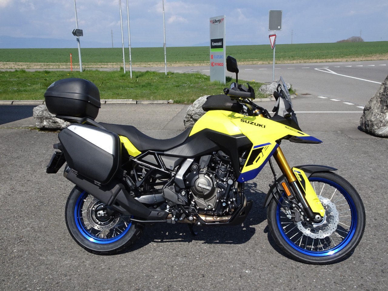 SUZUKI DL 800 DE (35kW)-image-0