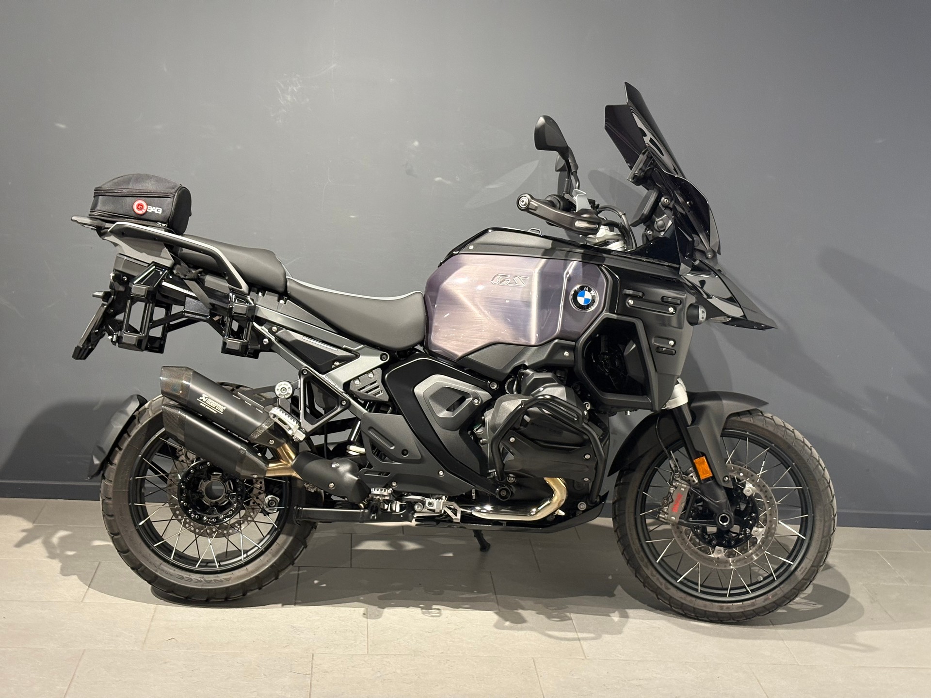 BMW R 1300 GS Adventure-image-0