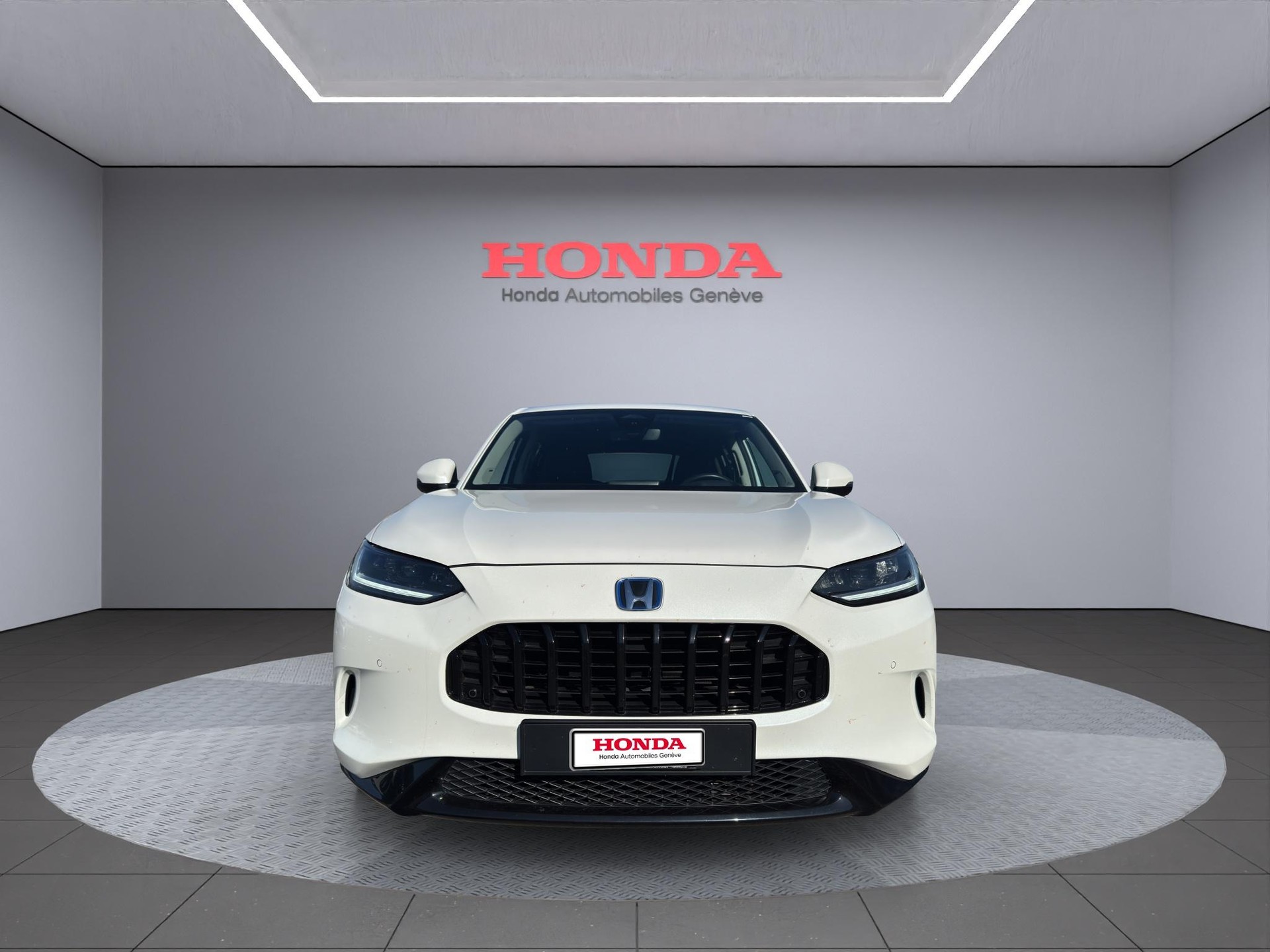 HONDA ZR-V 2.0 i-MMD Advance-showroom-element-2