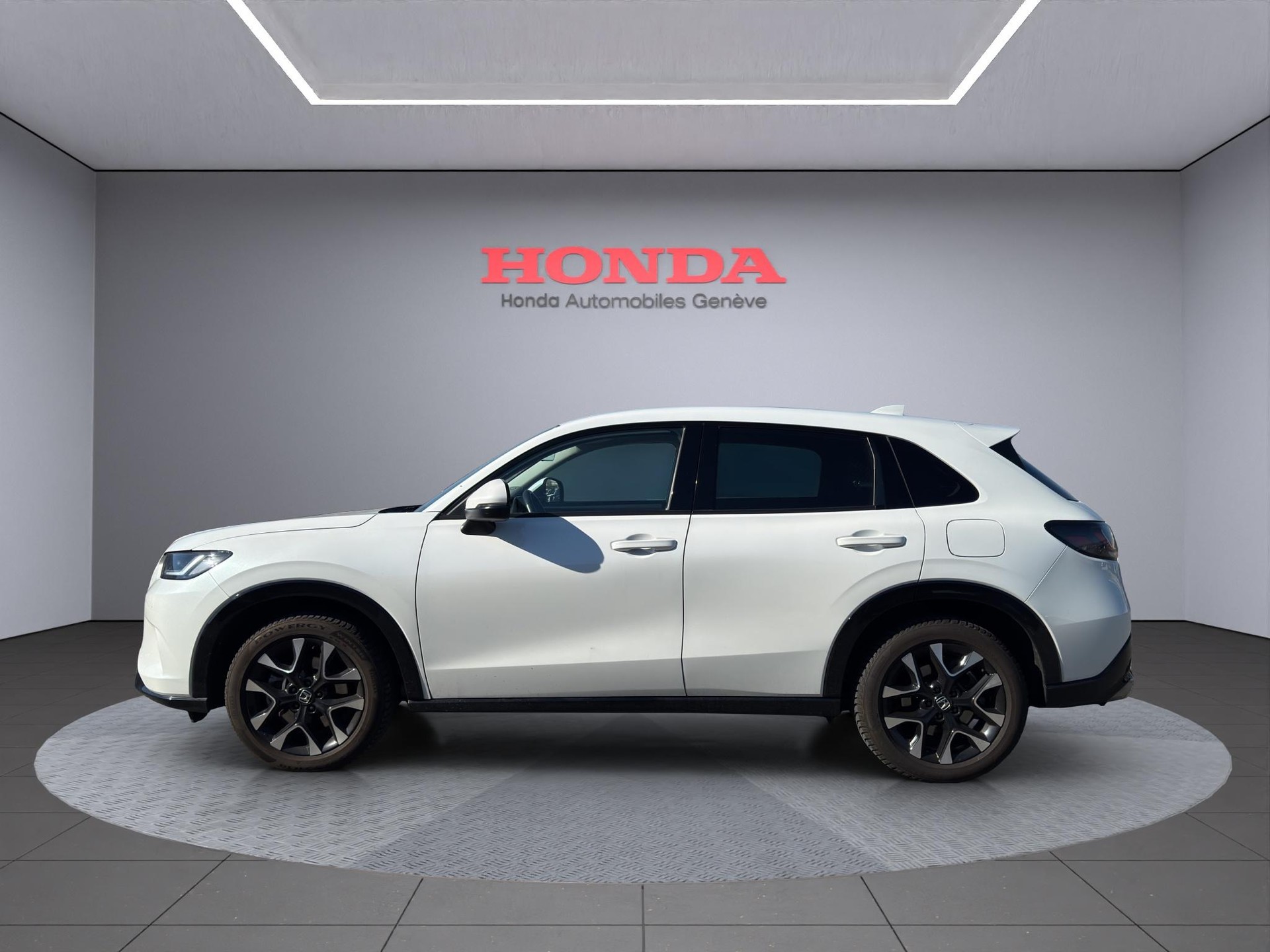 HONDA ZR-V 2.0 i-MMD Advance-image-4