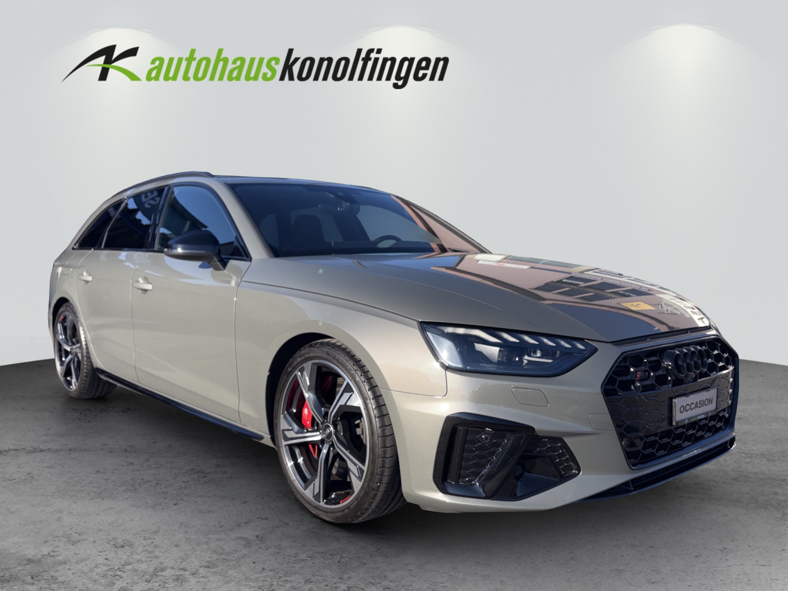 AUDI S4 Avant 3.0 V6 TDI quattro T-Tronic-image-5