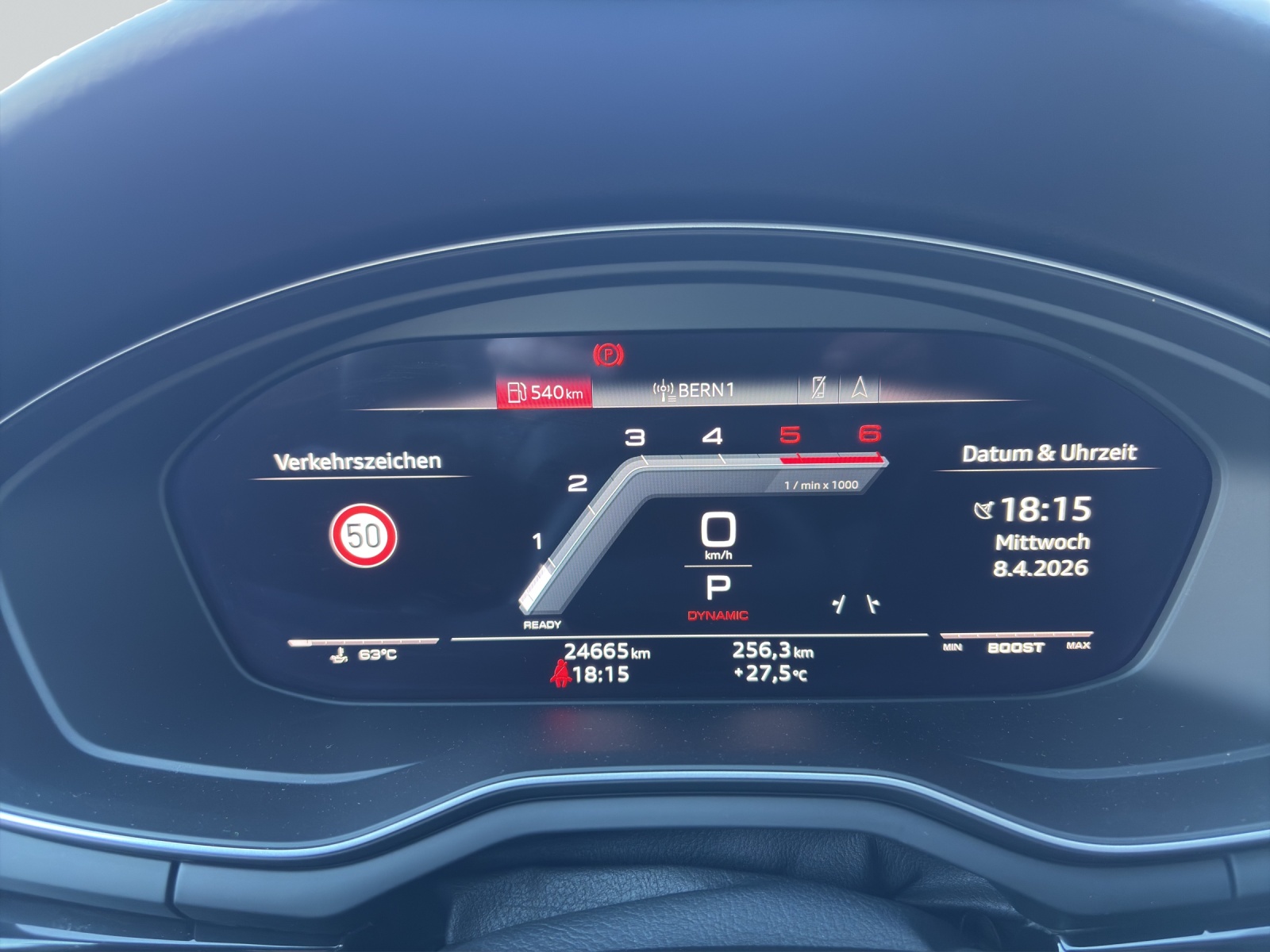 AUDI S4 Avant 3.0 V6 TDI quattro T-Tronic-image-10
