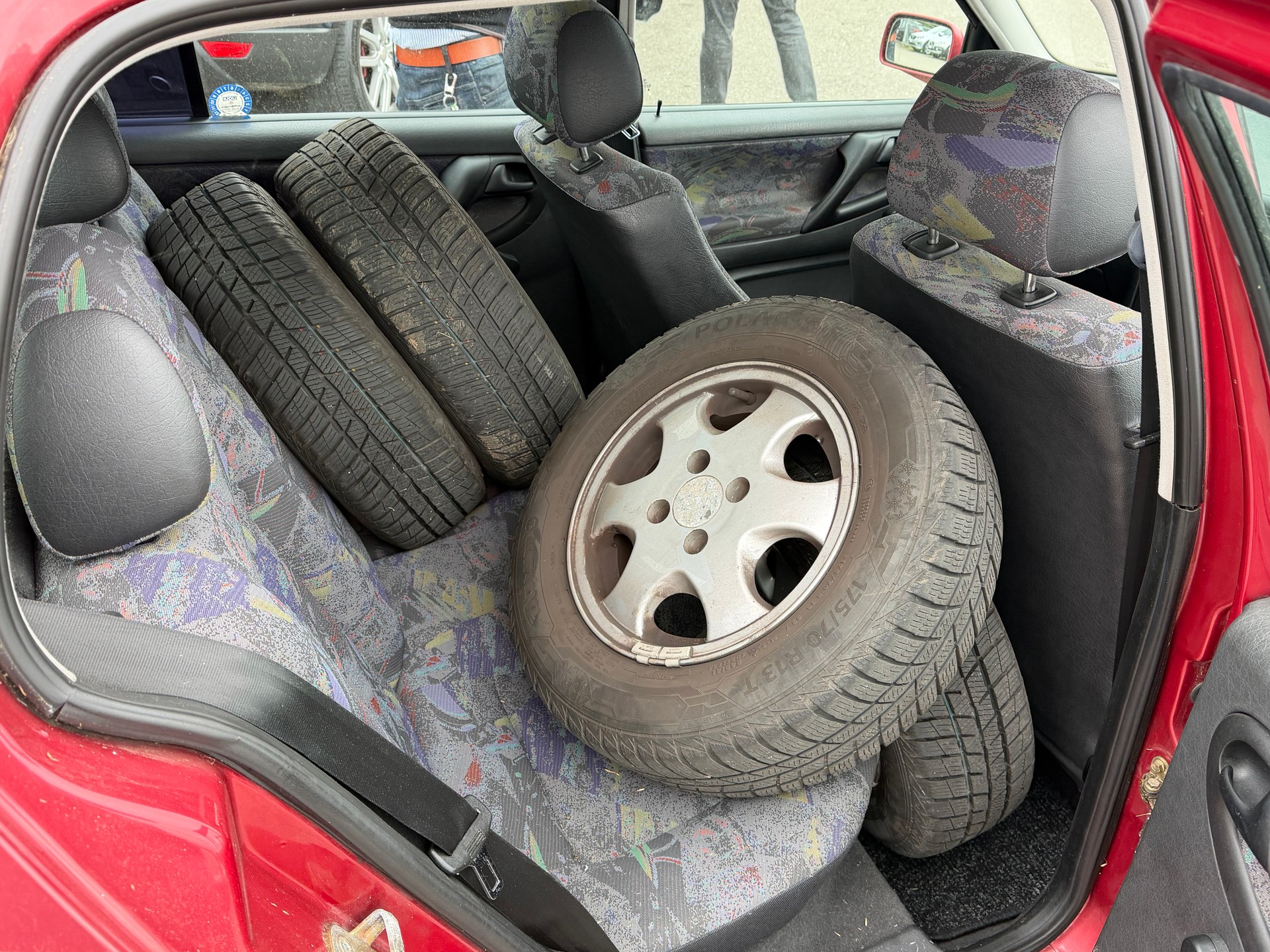 VW Polo 55-image-8