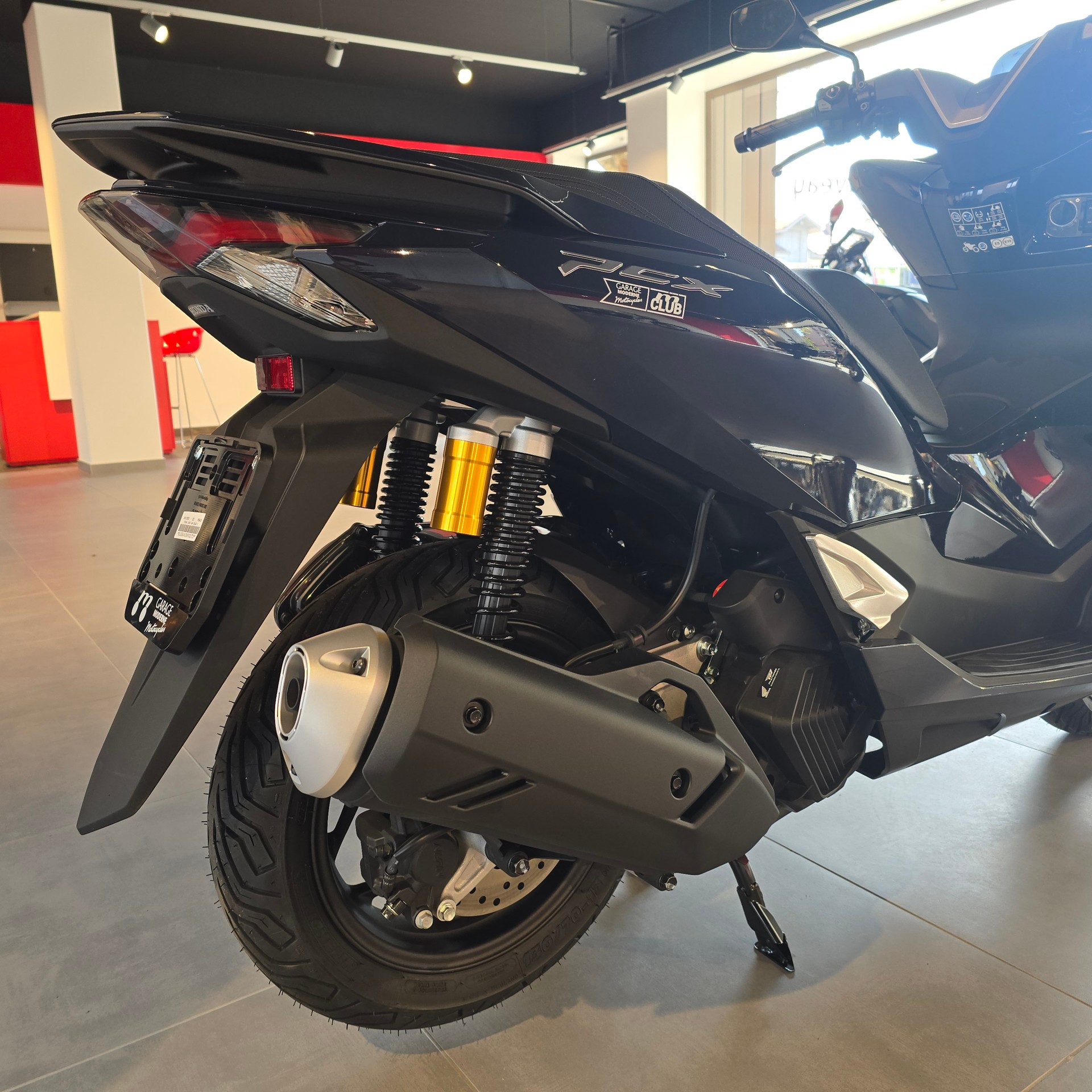 HONDA PCX 125 DX TFT.connectivity-image-3