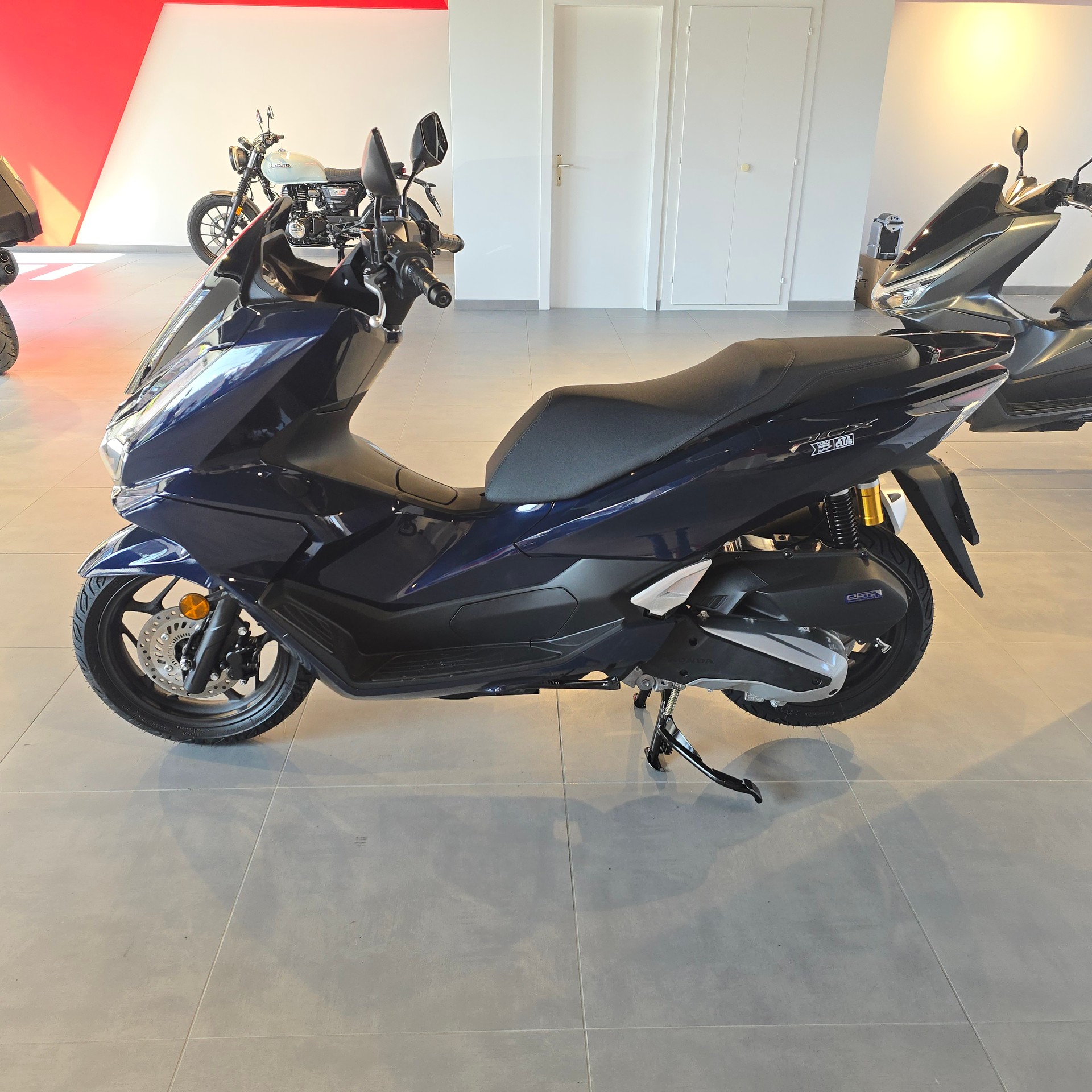 HONDA PCX 125 DX TFT.connectivity-image-7