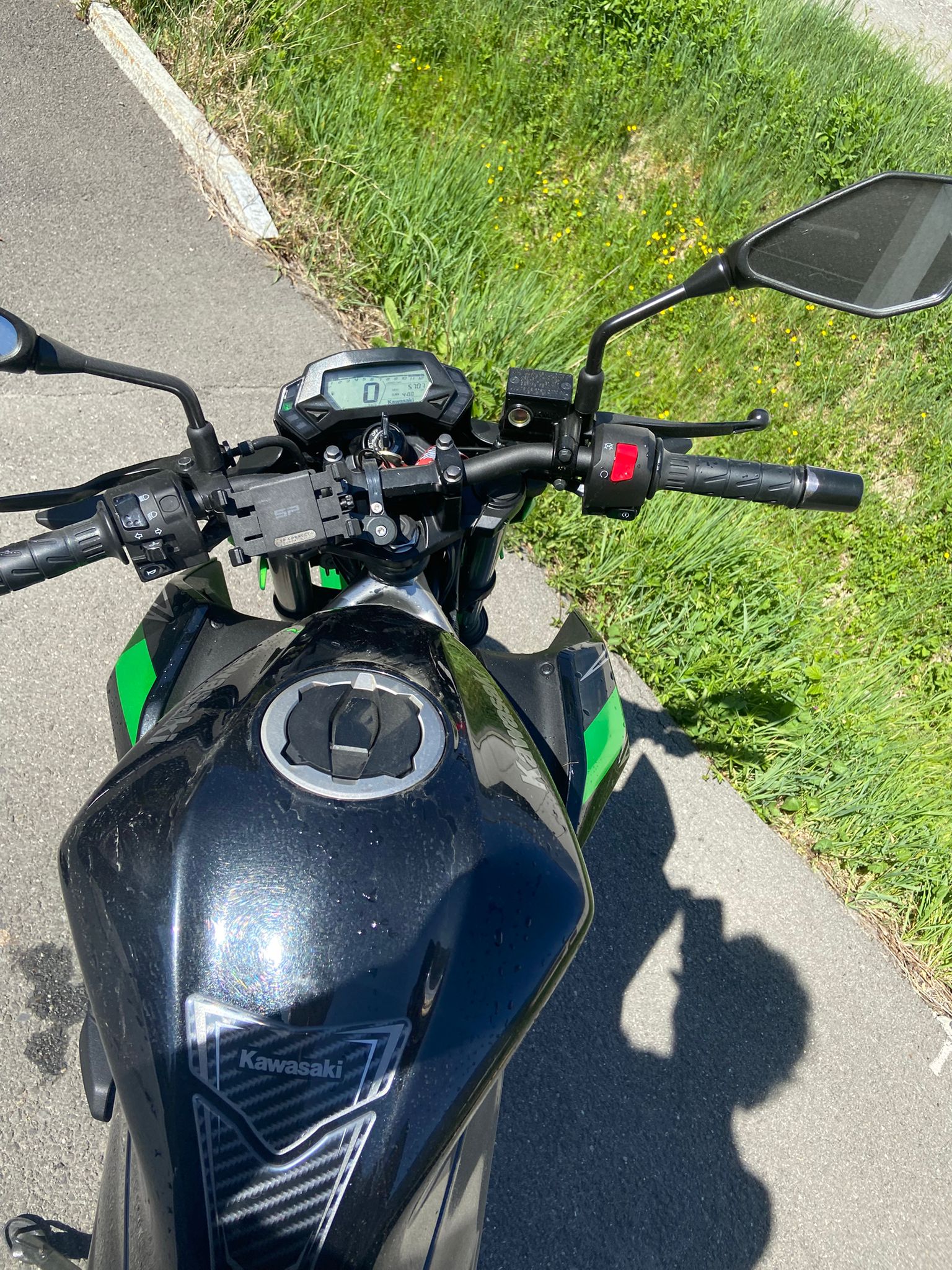KAWASAKI Z 125-image-3