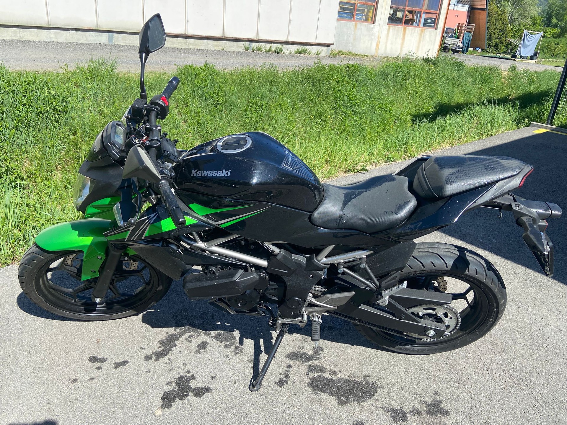 KAWASAKI Z 125-image-0