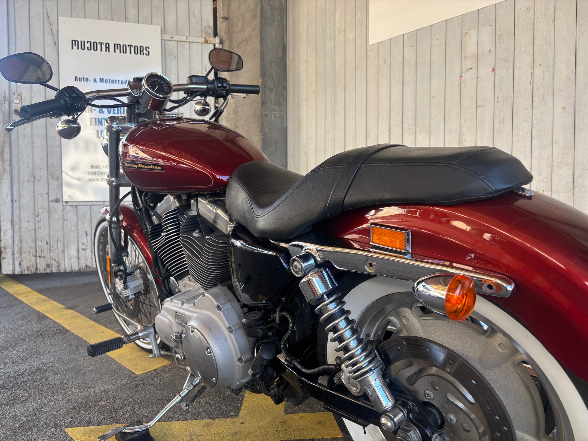 HARLEY-DAVIDSON XL 883 C Sportster Custom Injection-image-2