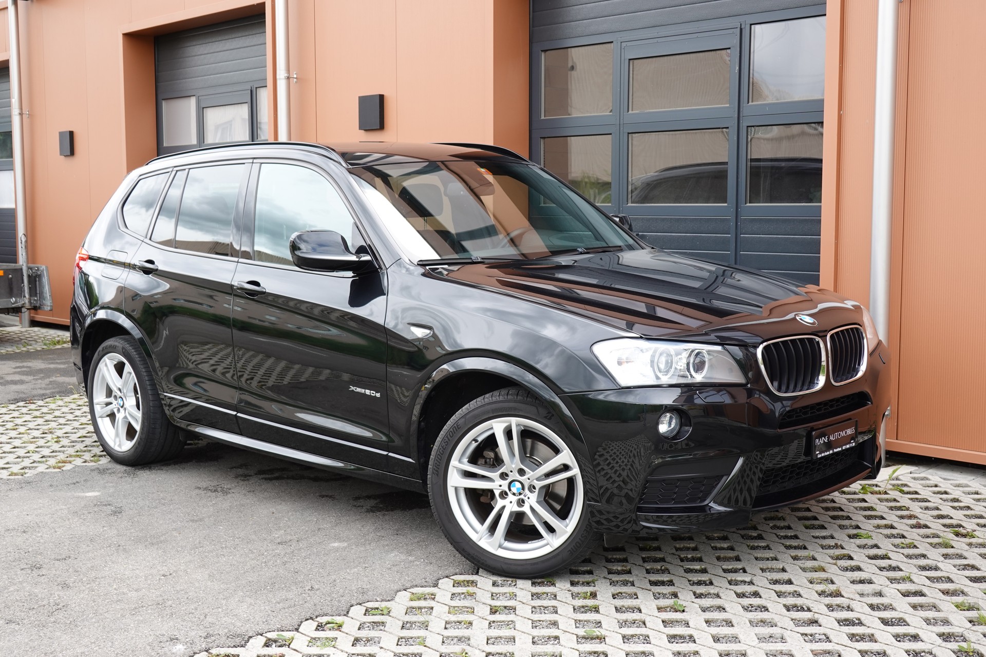BMW X3 xDrive 20d -" Pack M * Capteur + Camera de Recul * intérieur cuir * jantes 19 pouces * sièges chauffants+électriques "-image-6