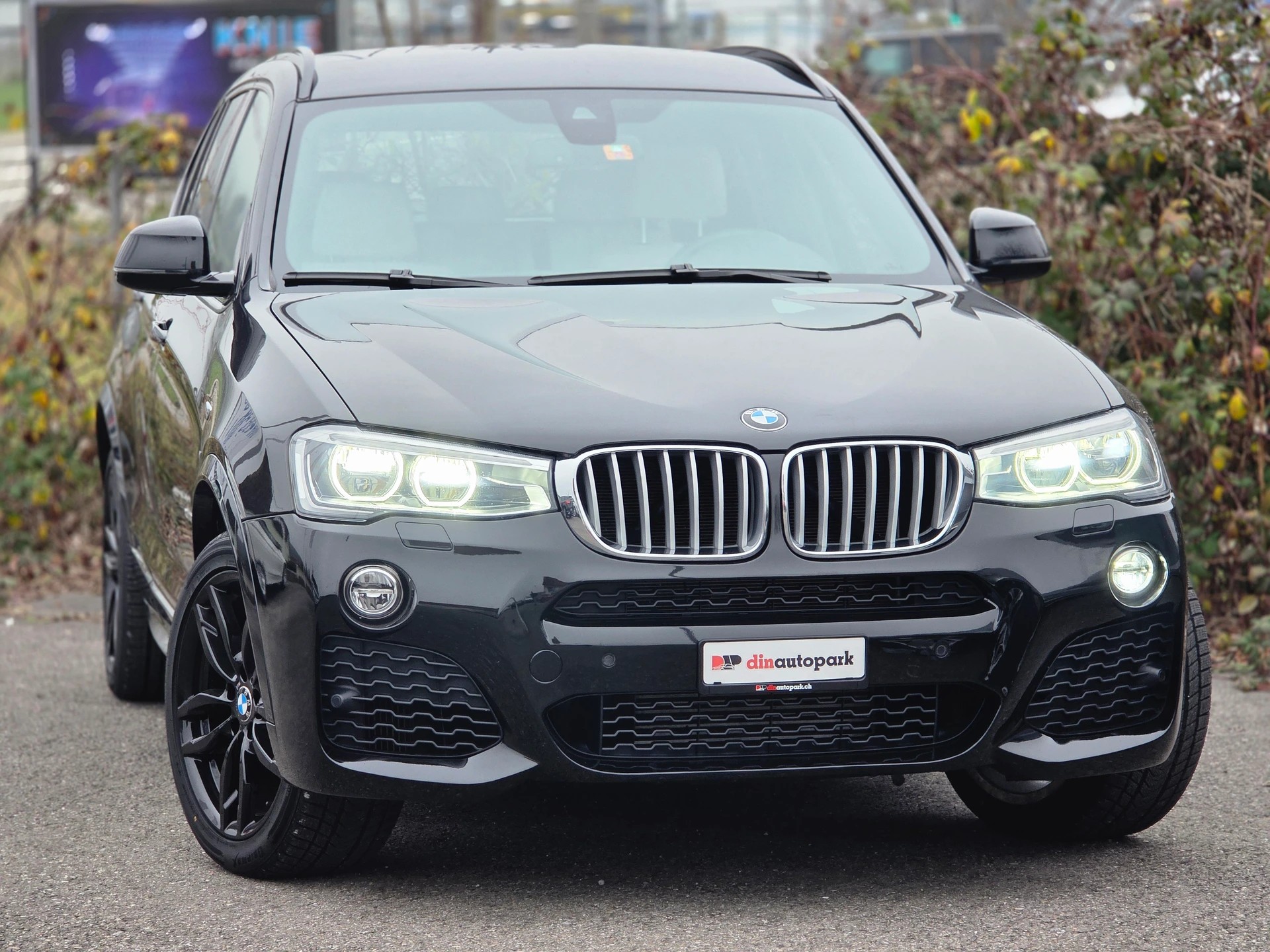 BMW X3 xDrive 35d M Sport Steptronic * ab MFK *-showroom-element-3
