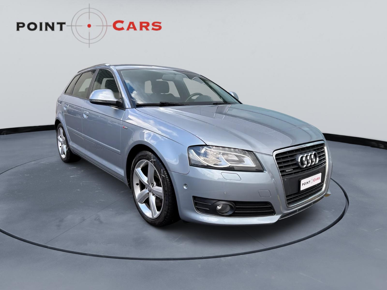 AUDI A3 Sportback 2.0 TFSI Ambition quattro S-tronic-image-6