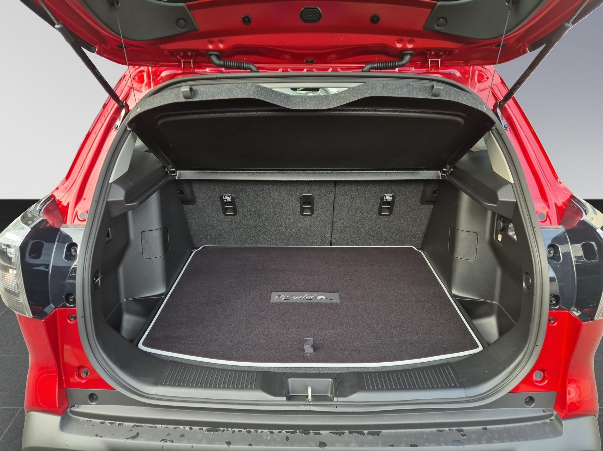 SUZUKI S-Cross 1.5 Piz Sulai Top Hybrid 4x4 MY24-image-17