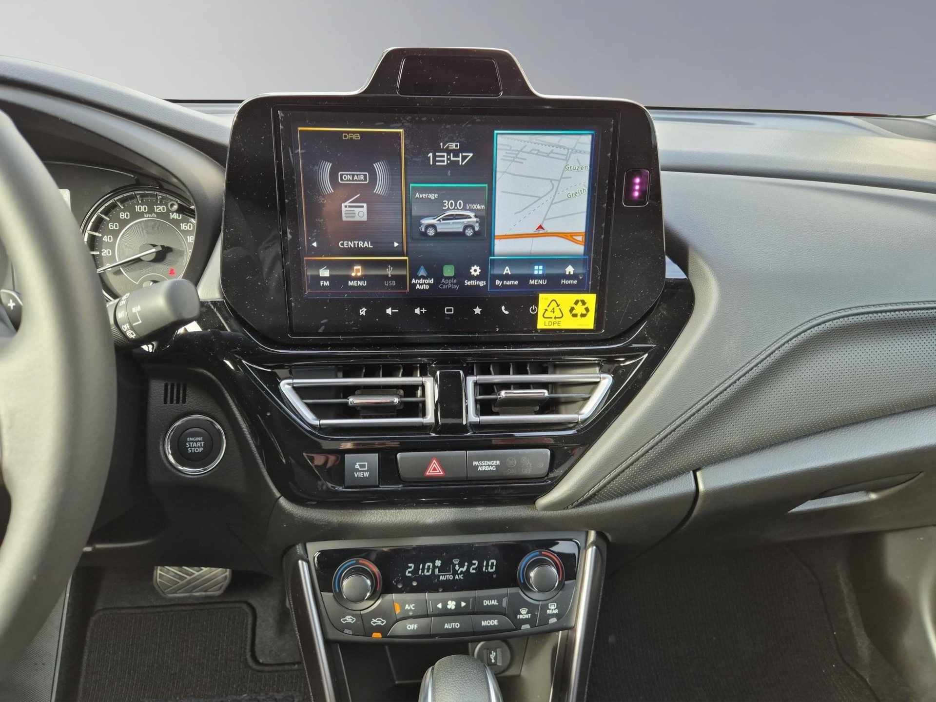 SUZUKI S-Cross 1.5 Piz Sulai Top Hybrid 4x4 MY24-image-12