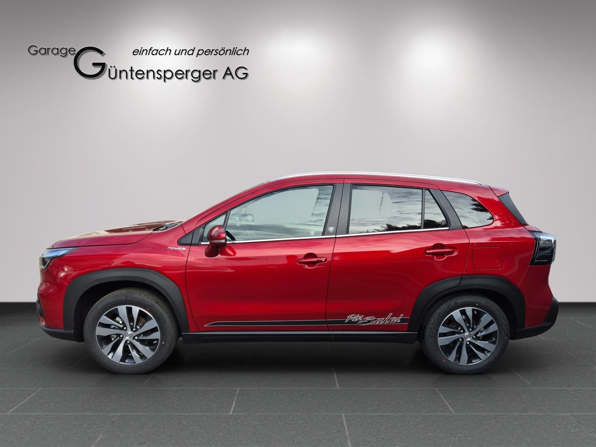 SUZUKI S-Cross 1.5 Piz Sulai Top Hybrid 4x4 MY24-showroom-element-1