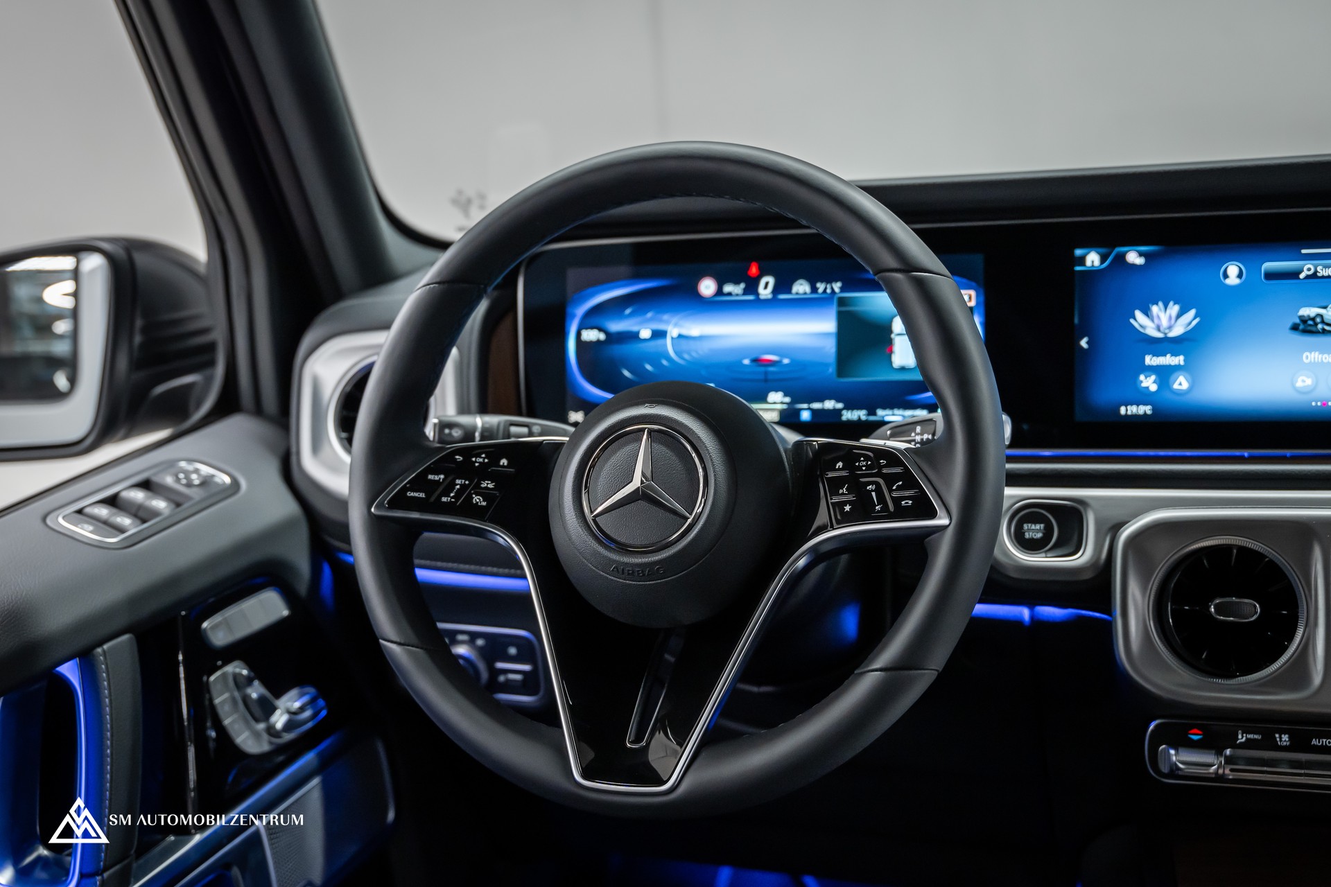 MERCEDES-BENZ G 580 / Burmester / 360° / Schiebedach-image-13