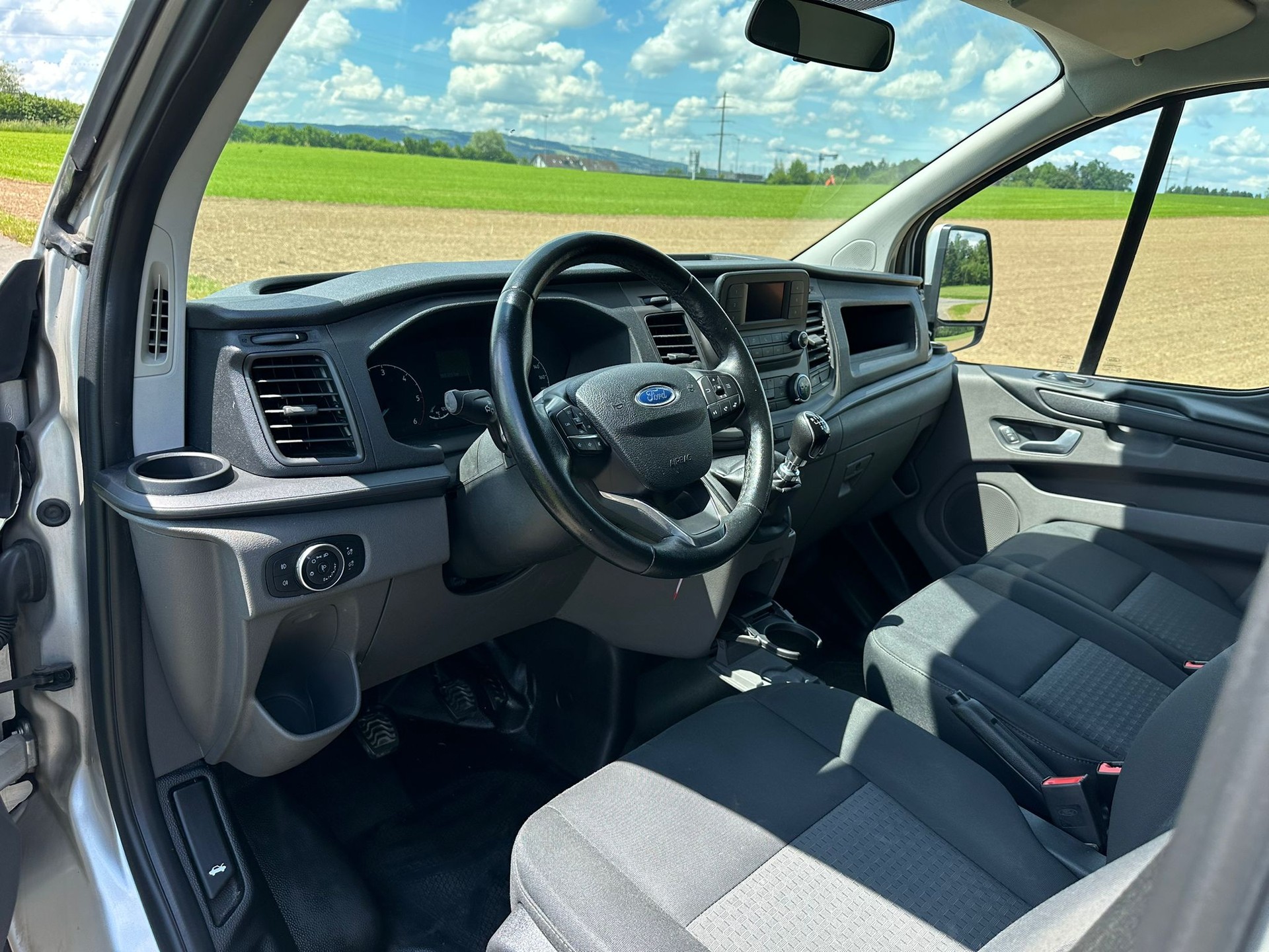 FORD Transit Custom Van 340 L2H1 Ambiente-image-14