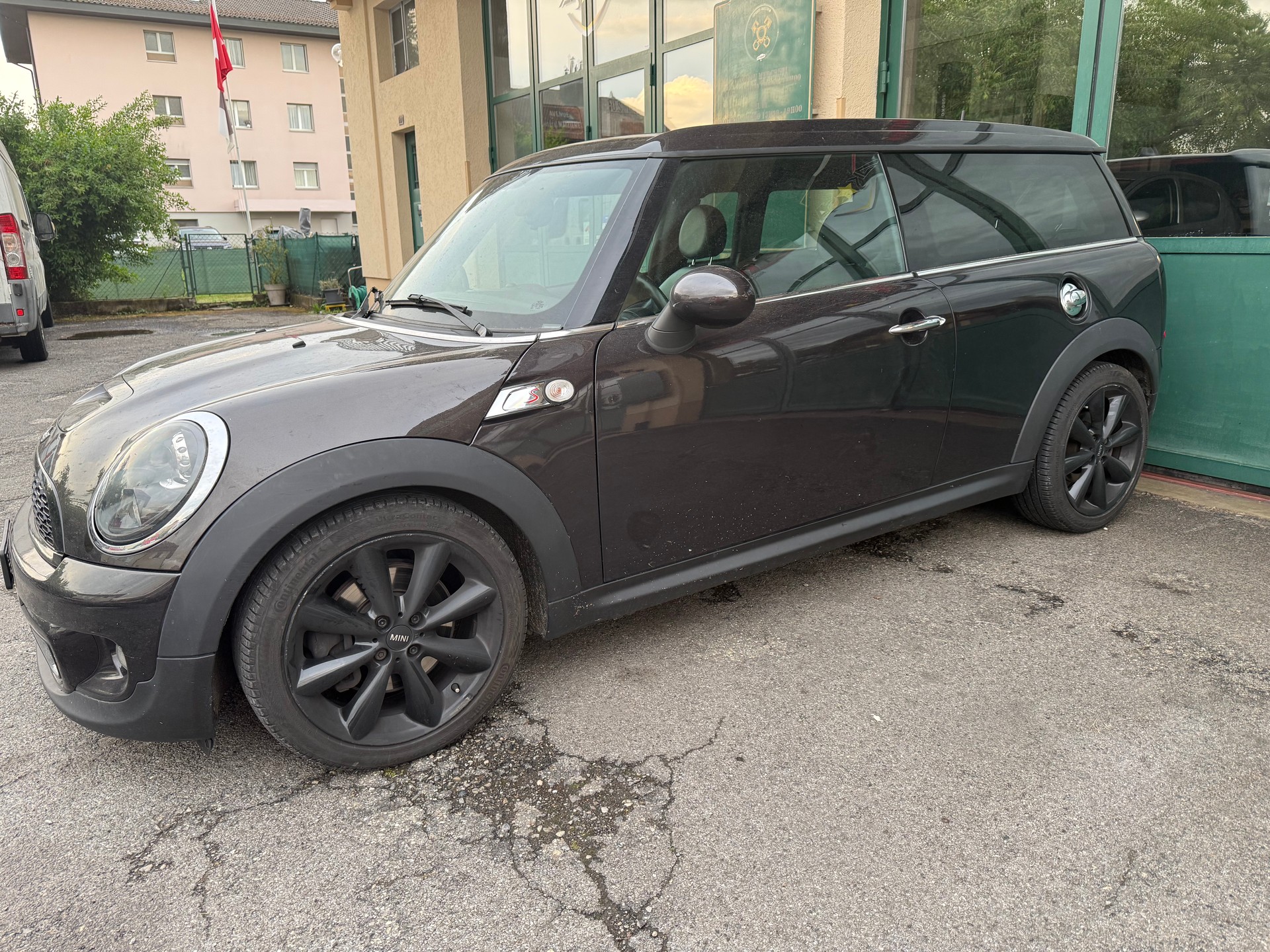 MINI Clubman Cooper S Steptronic-showroom-element-1
