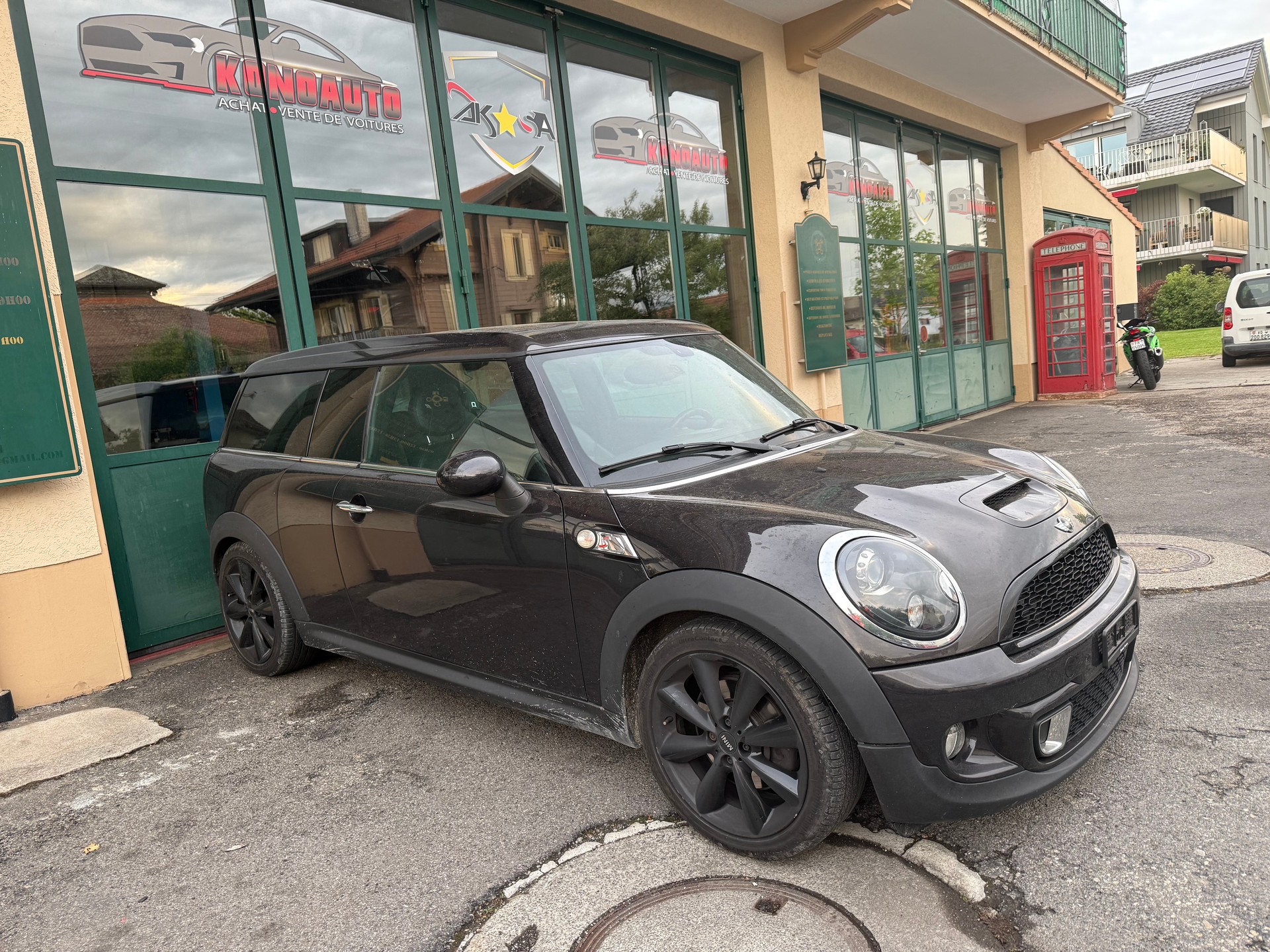 MINI Clubman Cooper S Steptronic-showroom-element-2