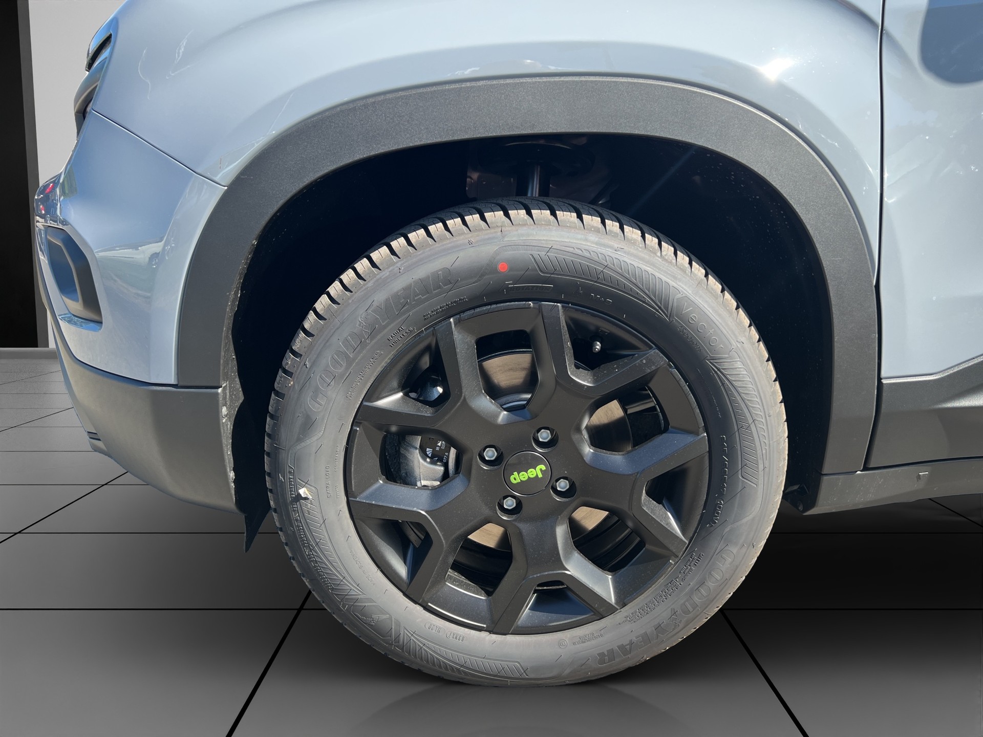 JEEP Avenger 1.2 MHEV Upland 4xe-image-14