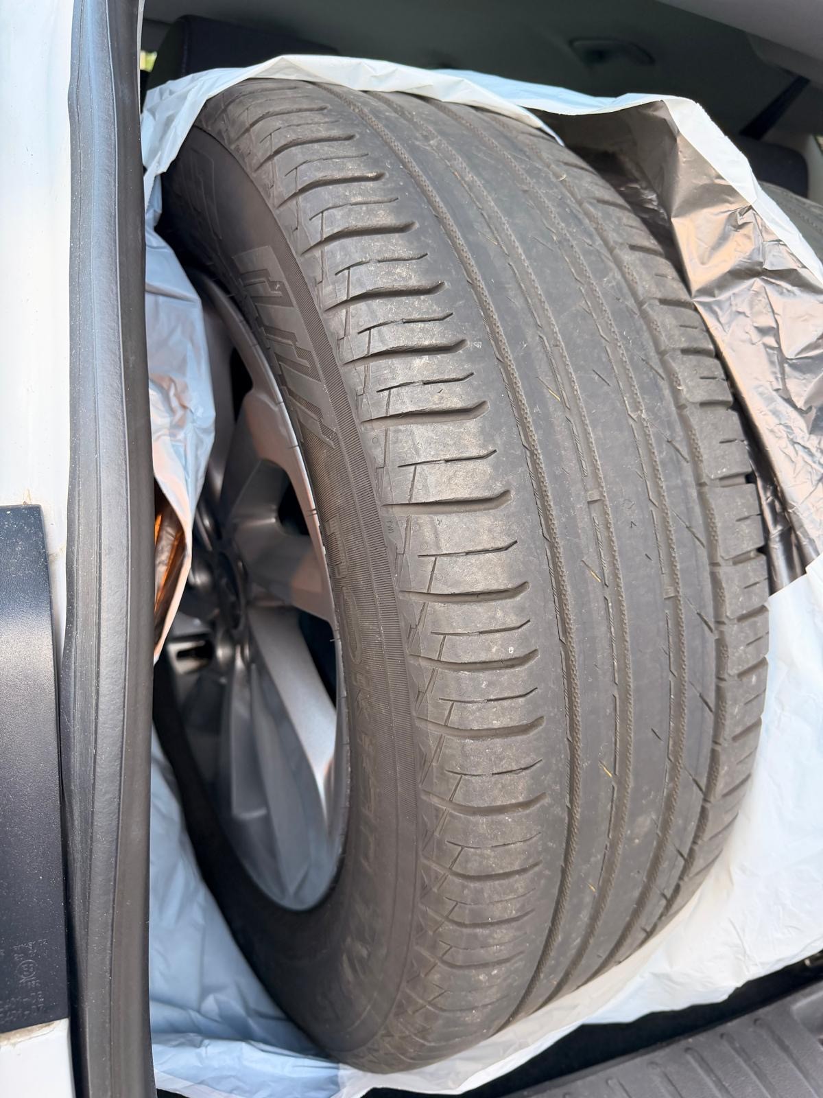 HYUNDAI Tucson 1.7 CRDI Origo 2WD DCT7-image-15
