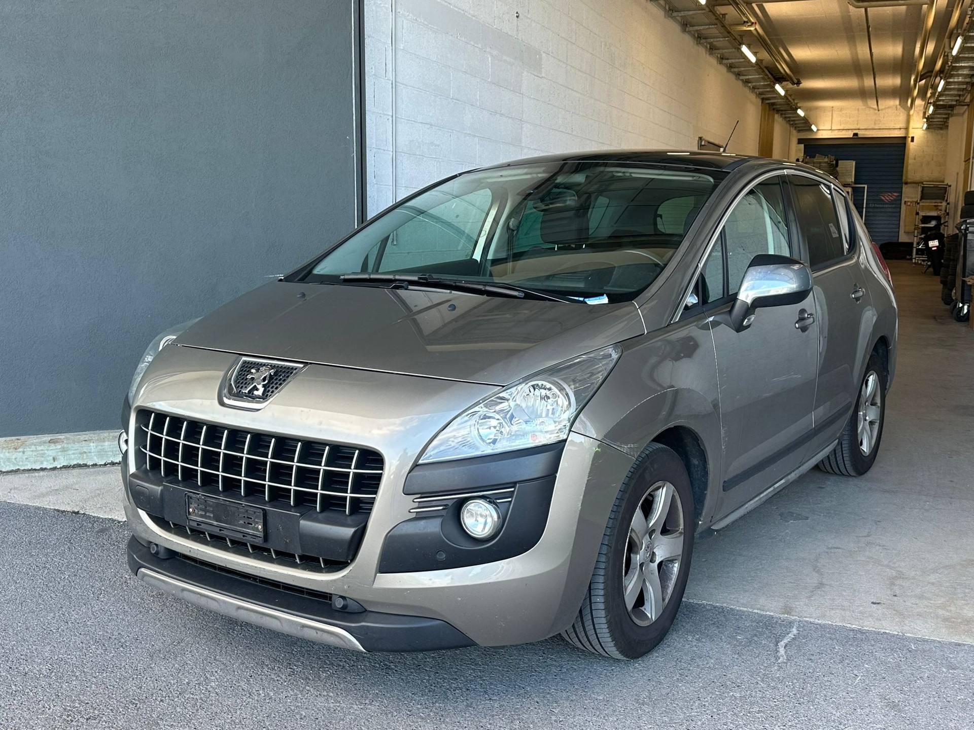 PEUGEOT 3008 1.6 16V T Active