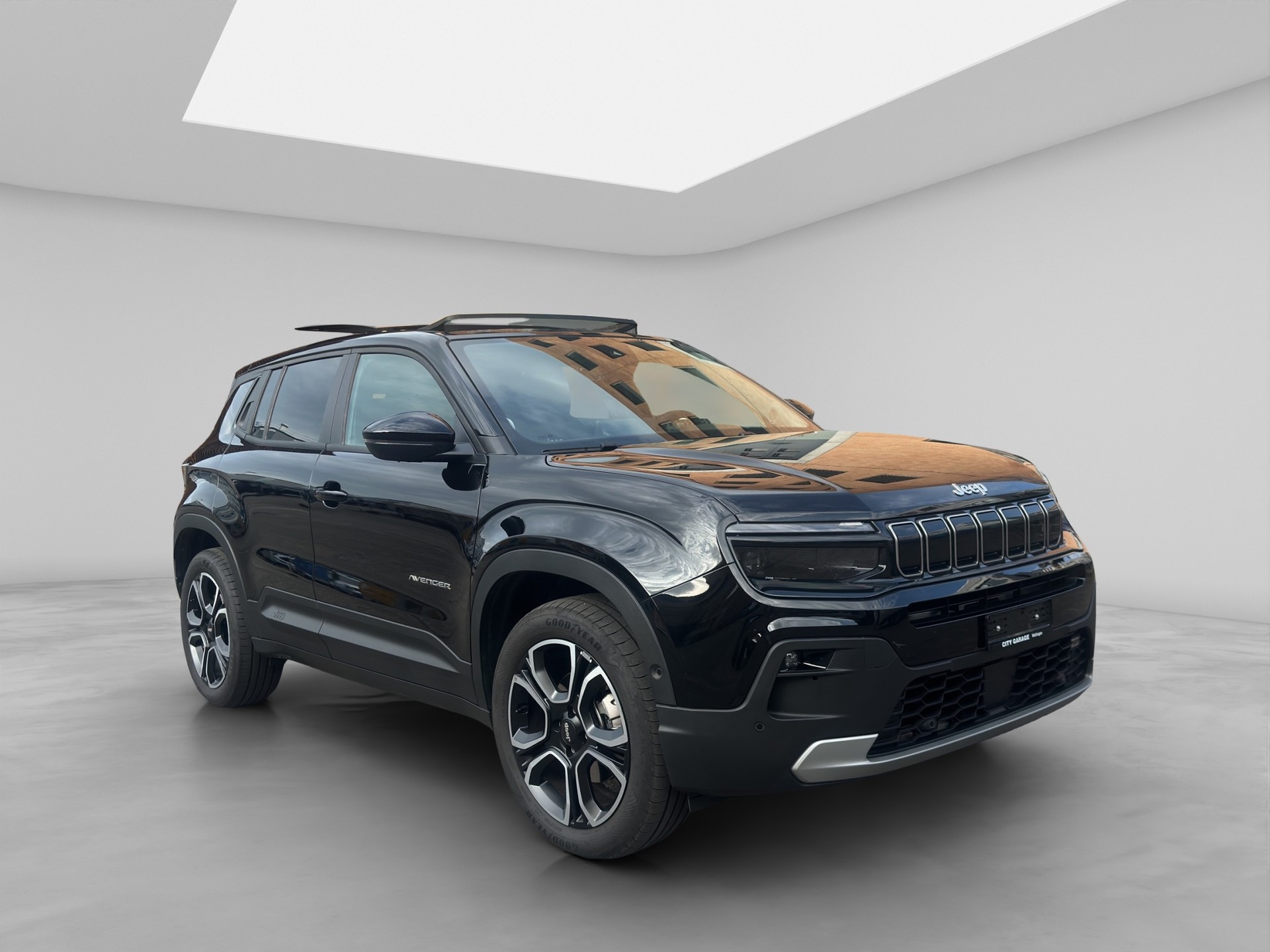JEEP Avenger 1.2 Turbo MHEV Swiss Altitude Sky-image-7