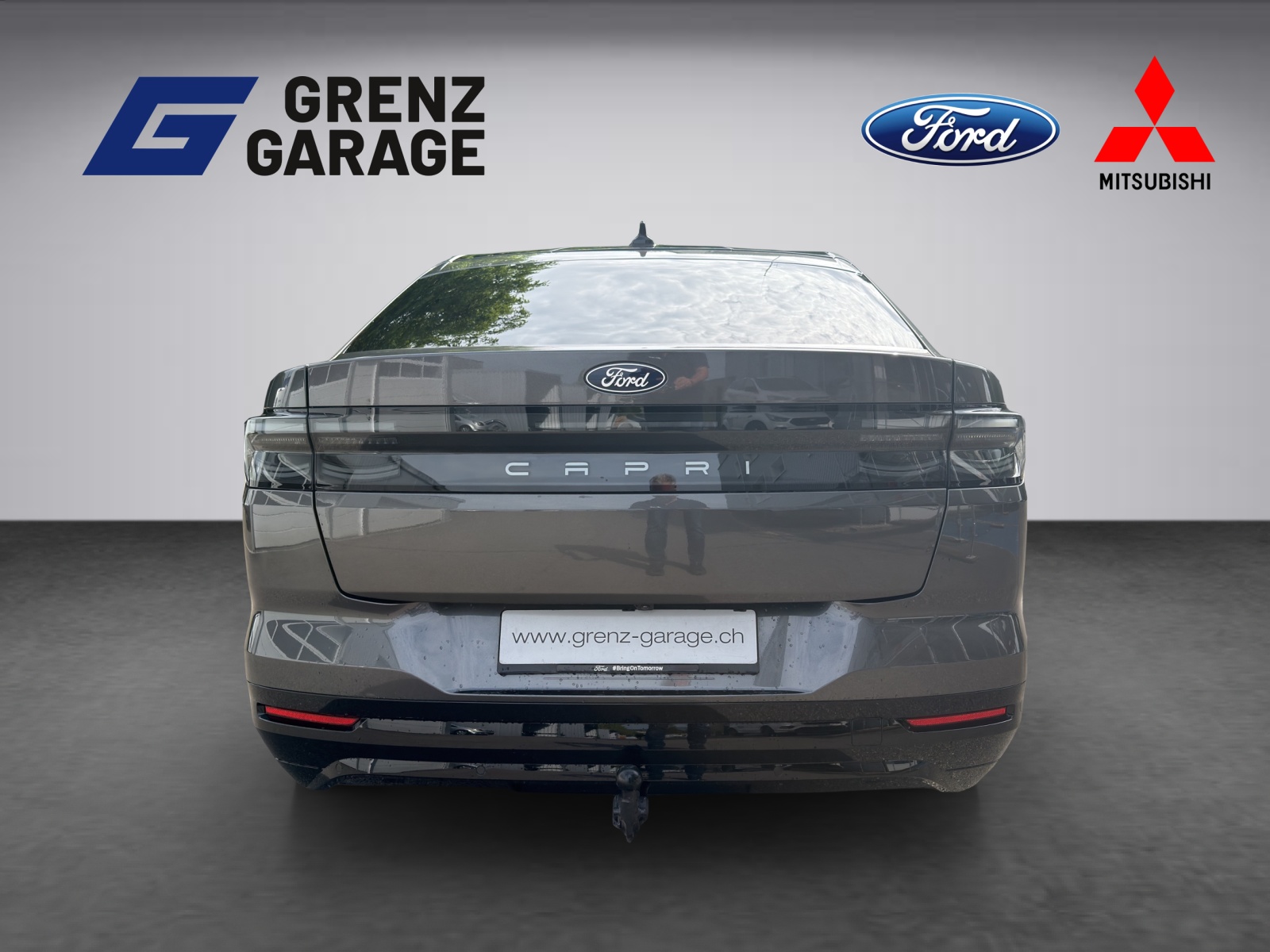 FORD Capri Extended Range Premium-showroom-element-3