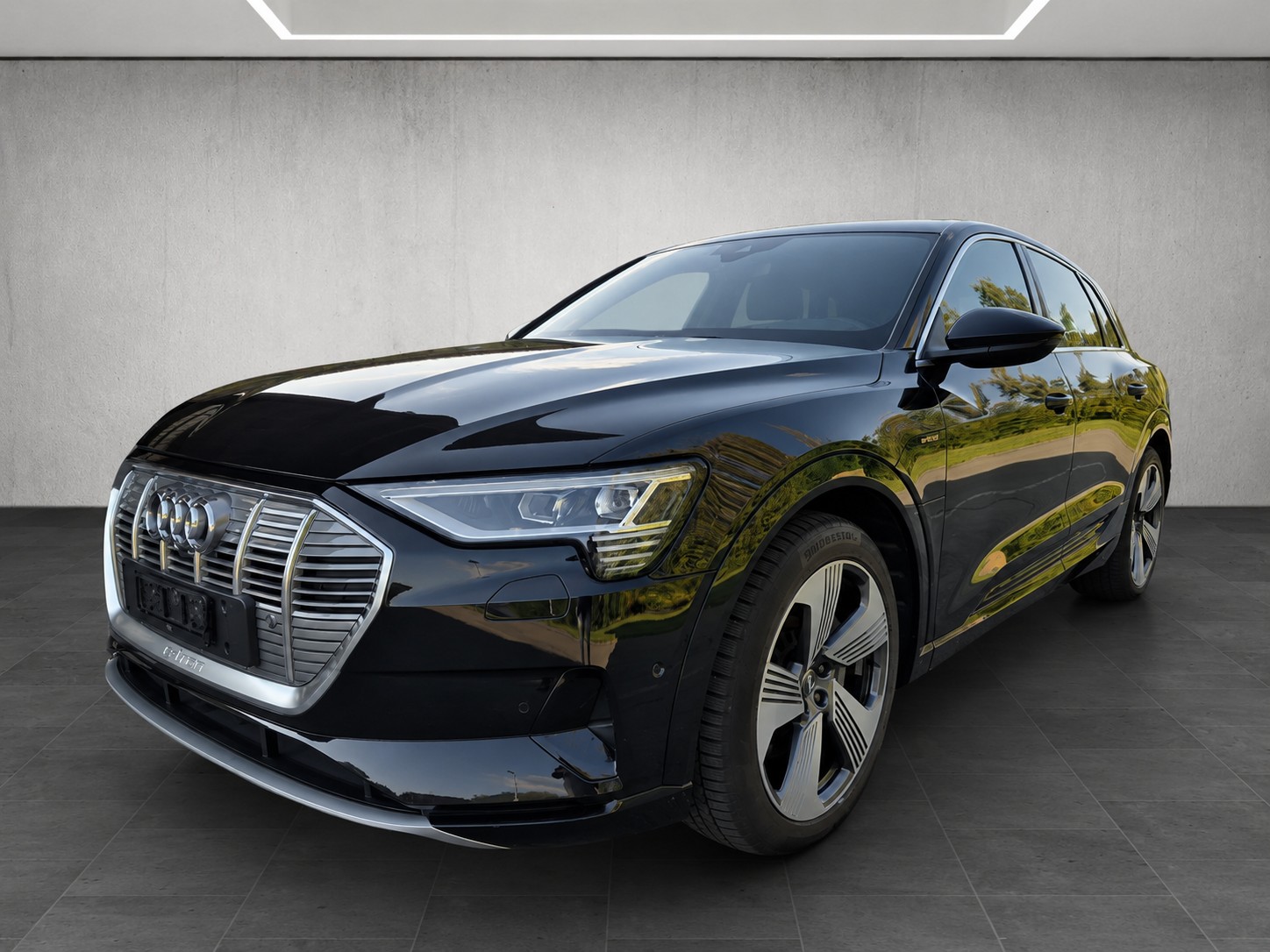 AUDI e-tron 50 S-line quattro