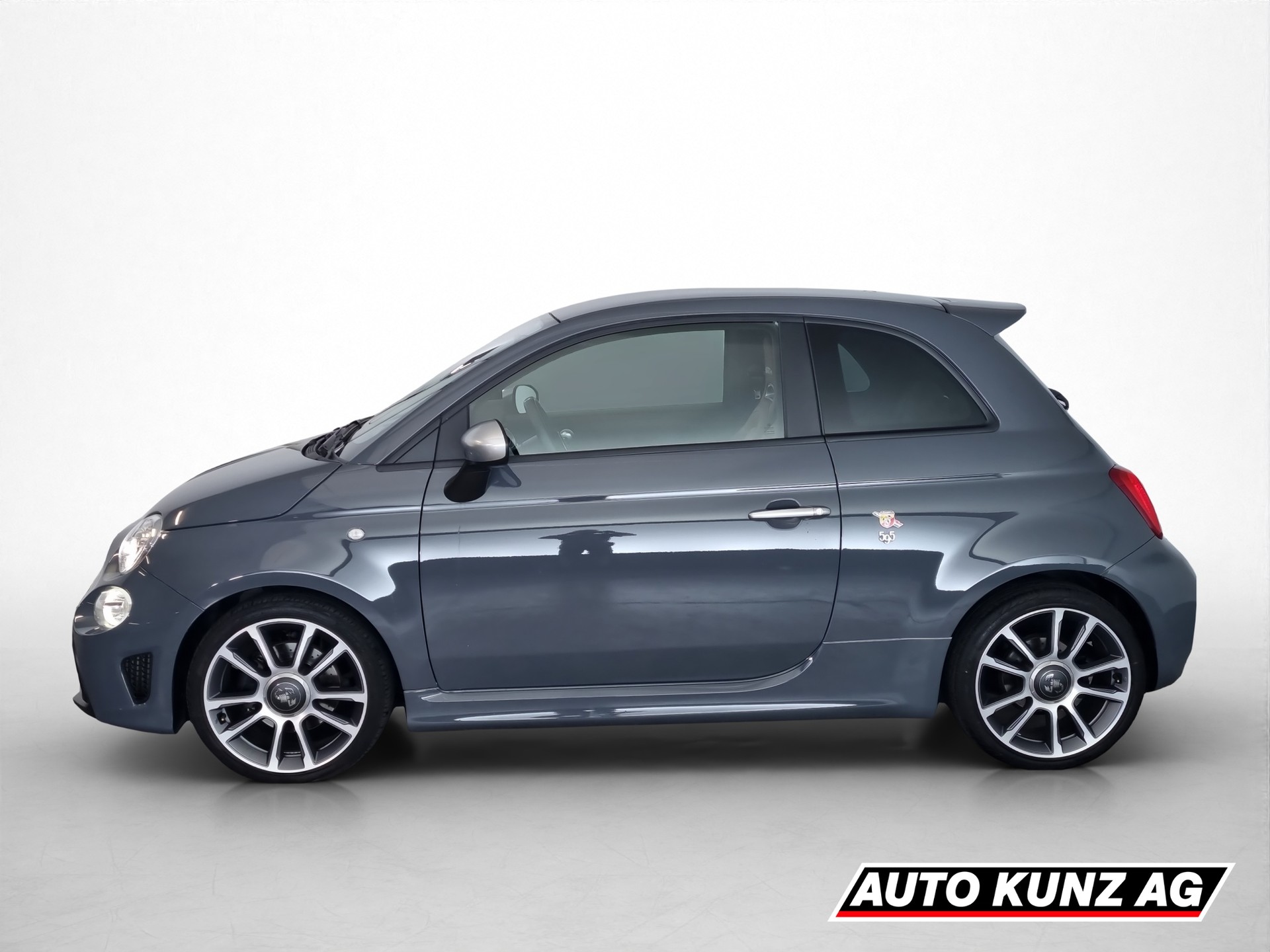 FIAT 595 Abarth 1.4 T-Jet 165 Turismo-showroom-element-2