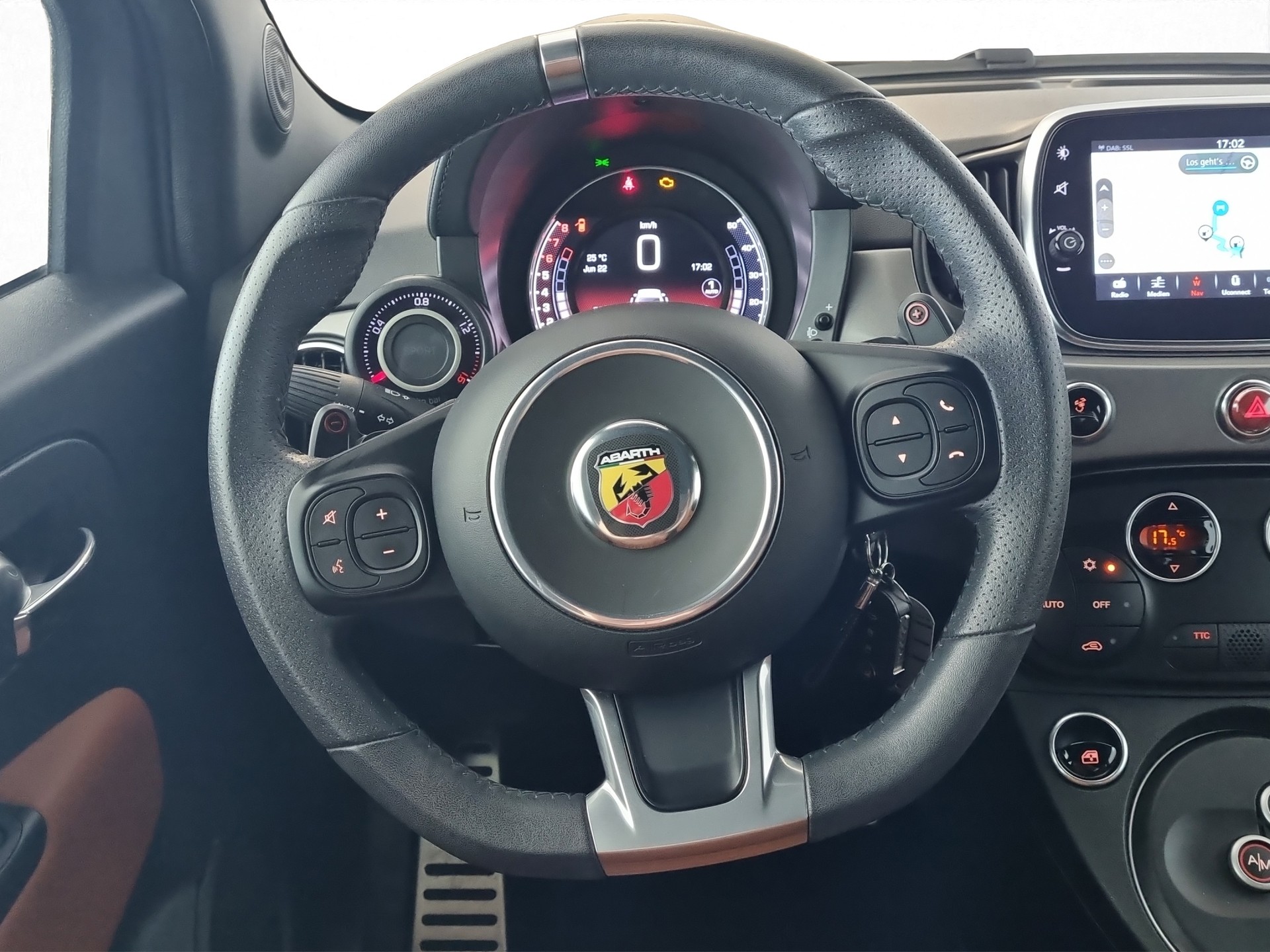 FIAT 595 Abarth 1.4 T-Jet 165 Turismo-image-8