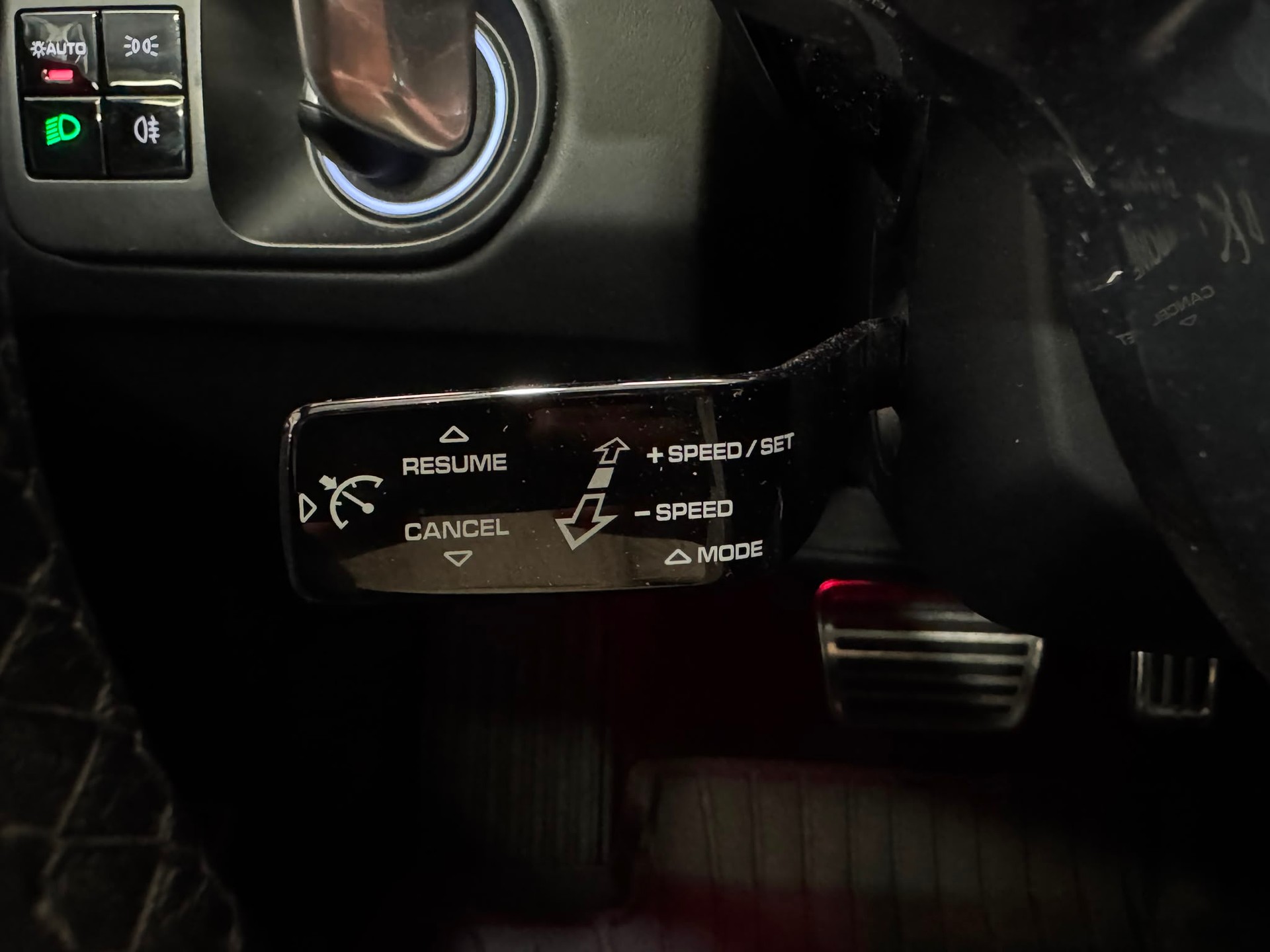 PORSCHE Cayenne S-image-18