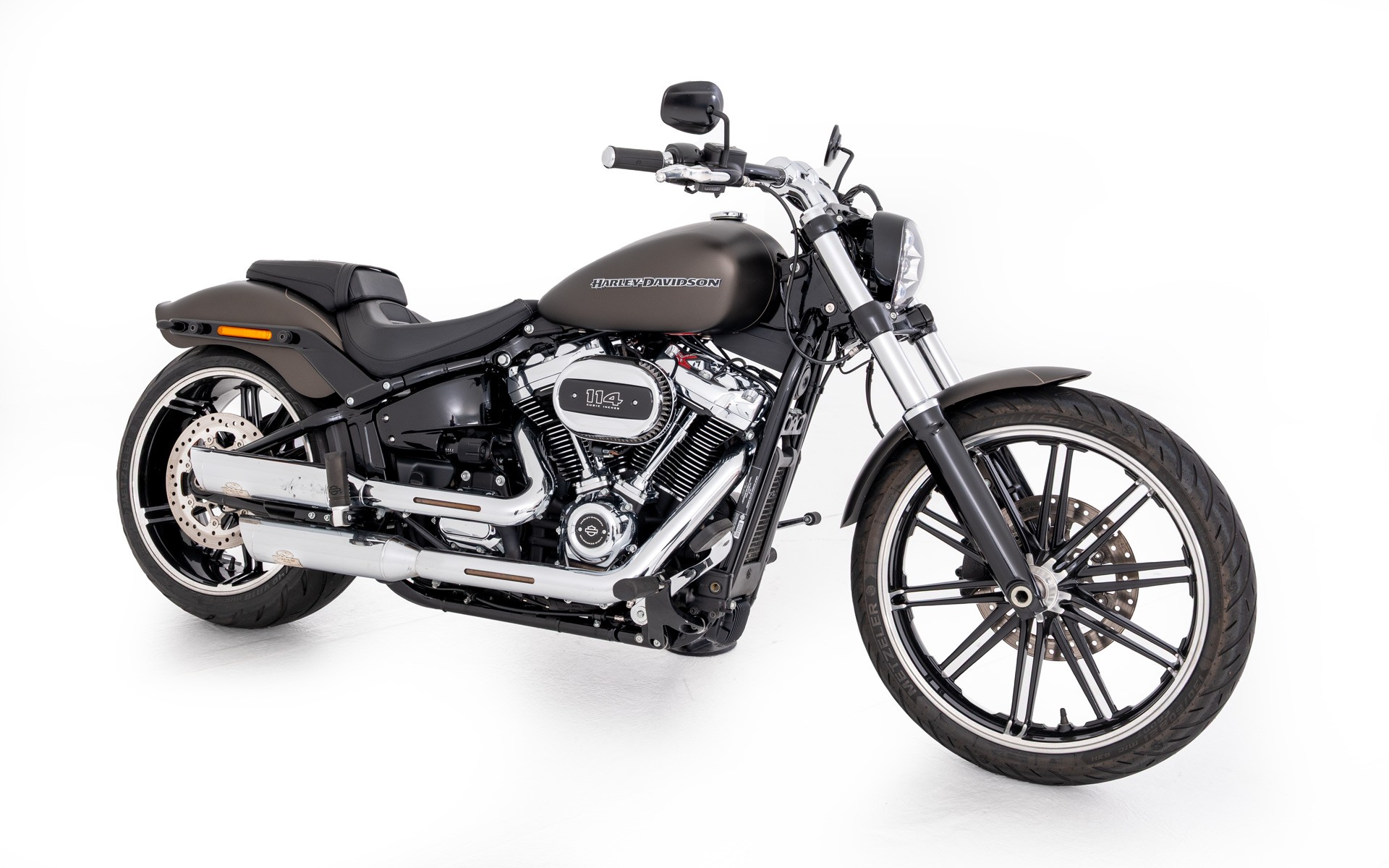 HARLEY-DAVIDSON FXBRS Breakout 114 ABS-image-0