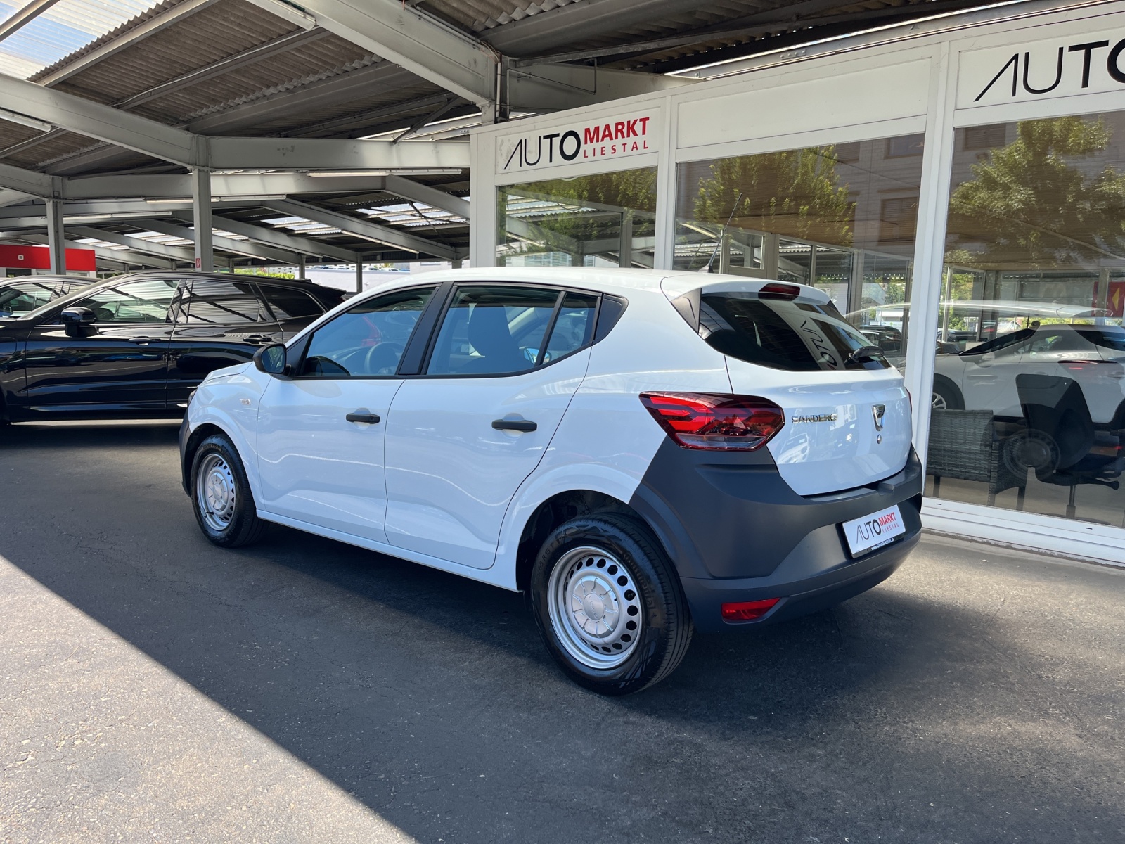 DACIA Sandero SCe 65 Access-showroom-element-2