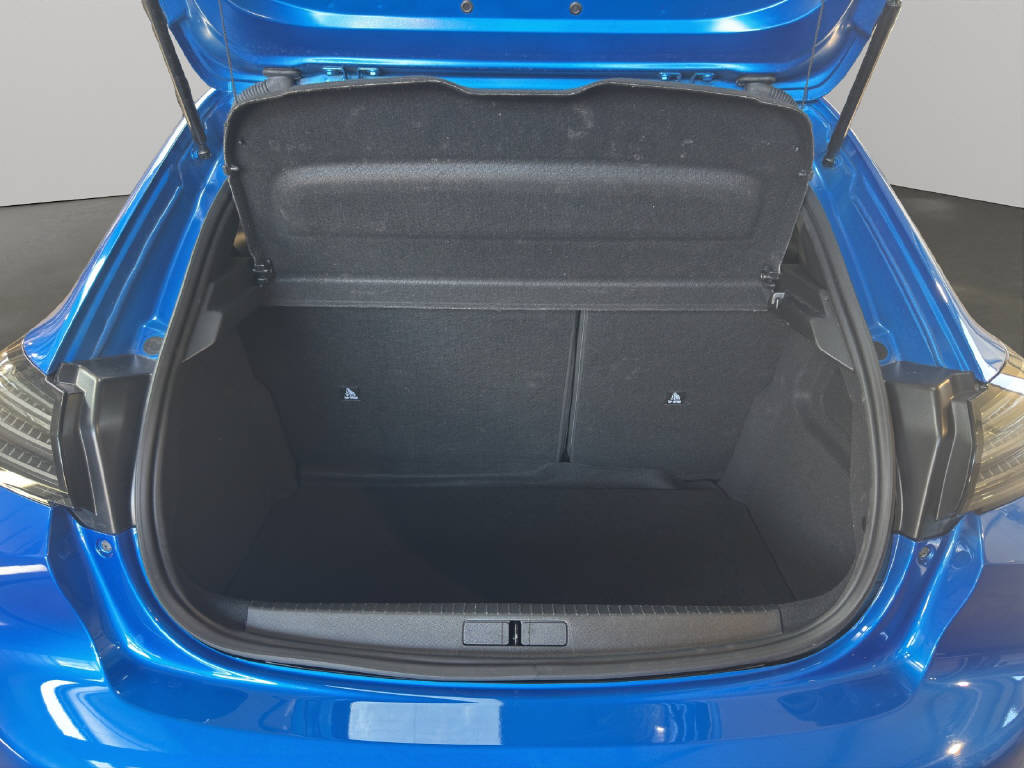 PEUGEOT 208 1.2 Hybrid 145 GT-image-12