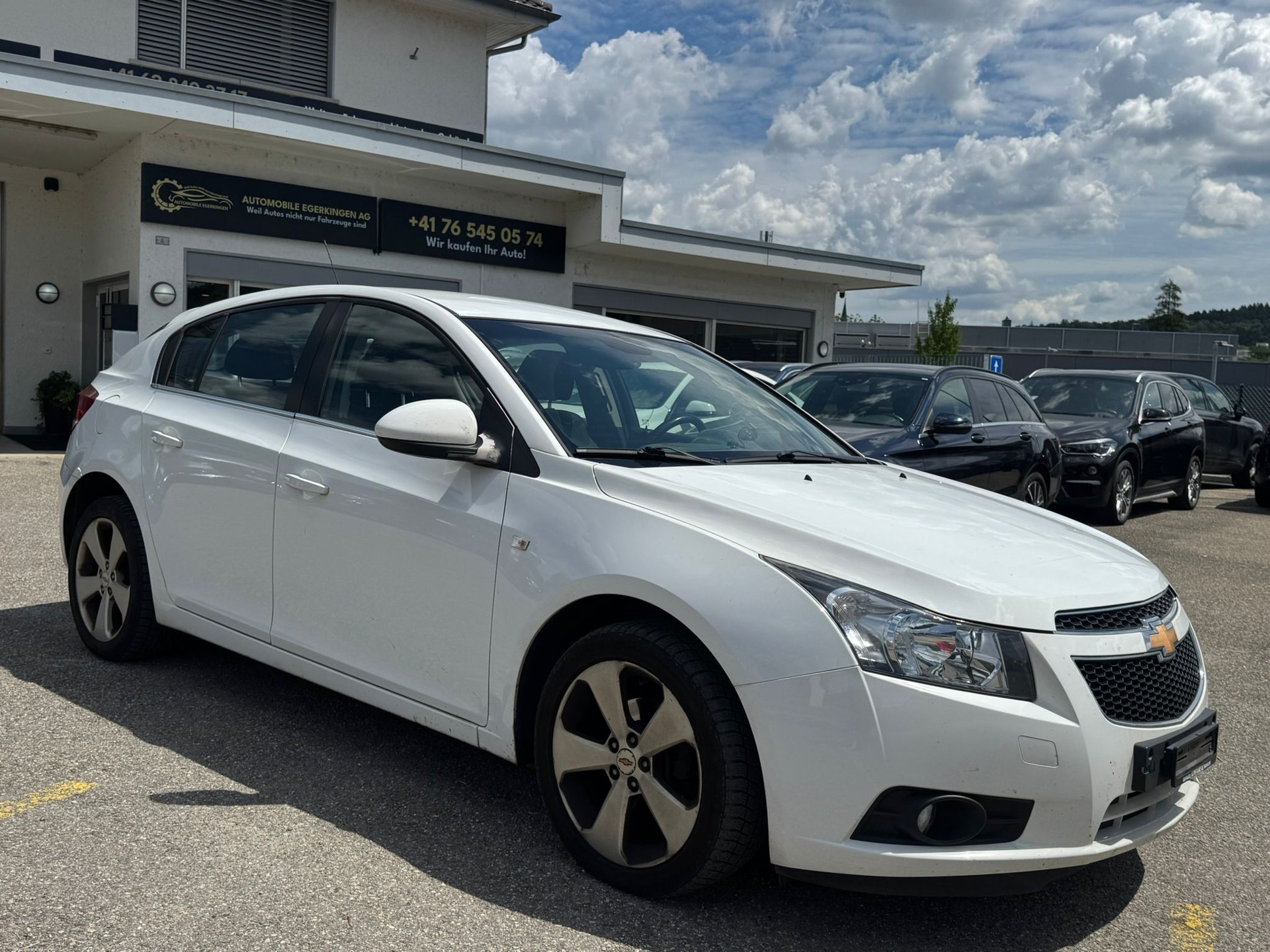 CHEVROLET Cruze 1.8-showroom-element-2