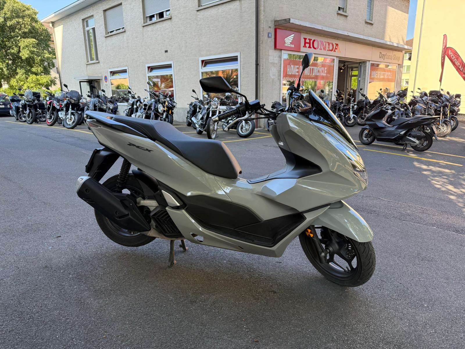 HONDA PCX 125 i ABS-image-3