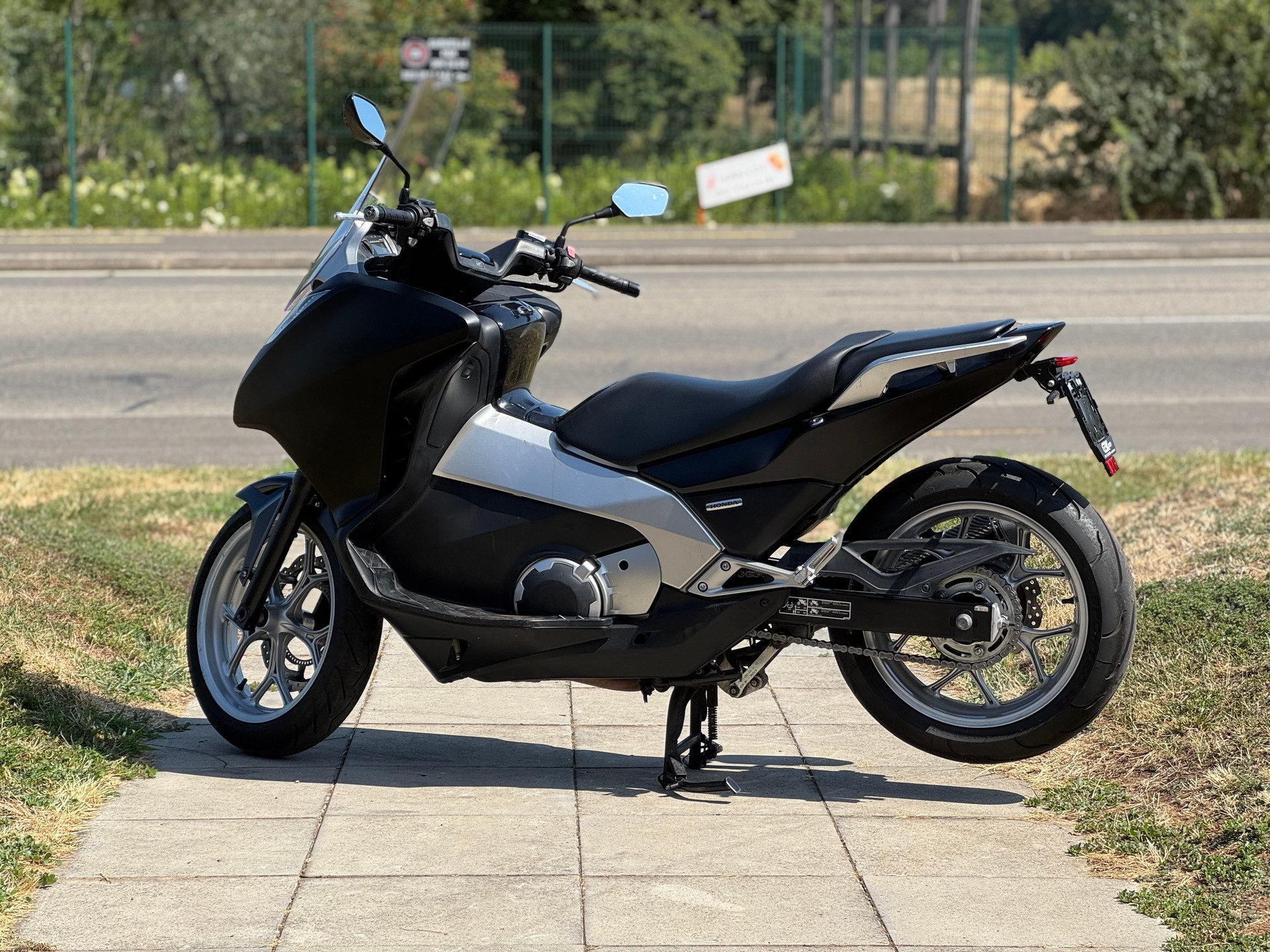 HONDA NC 700 D Integra ABS-image-3