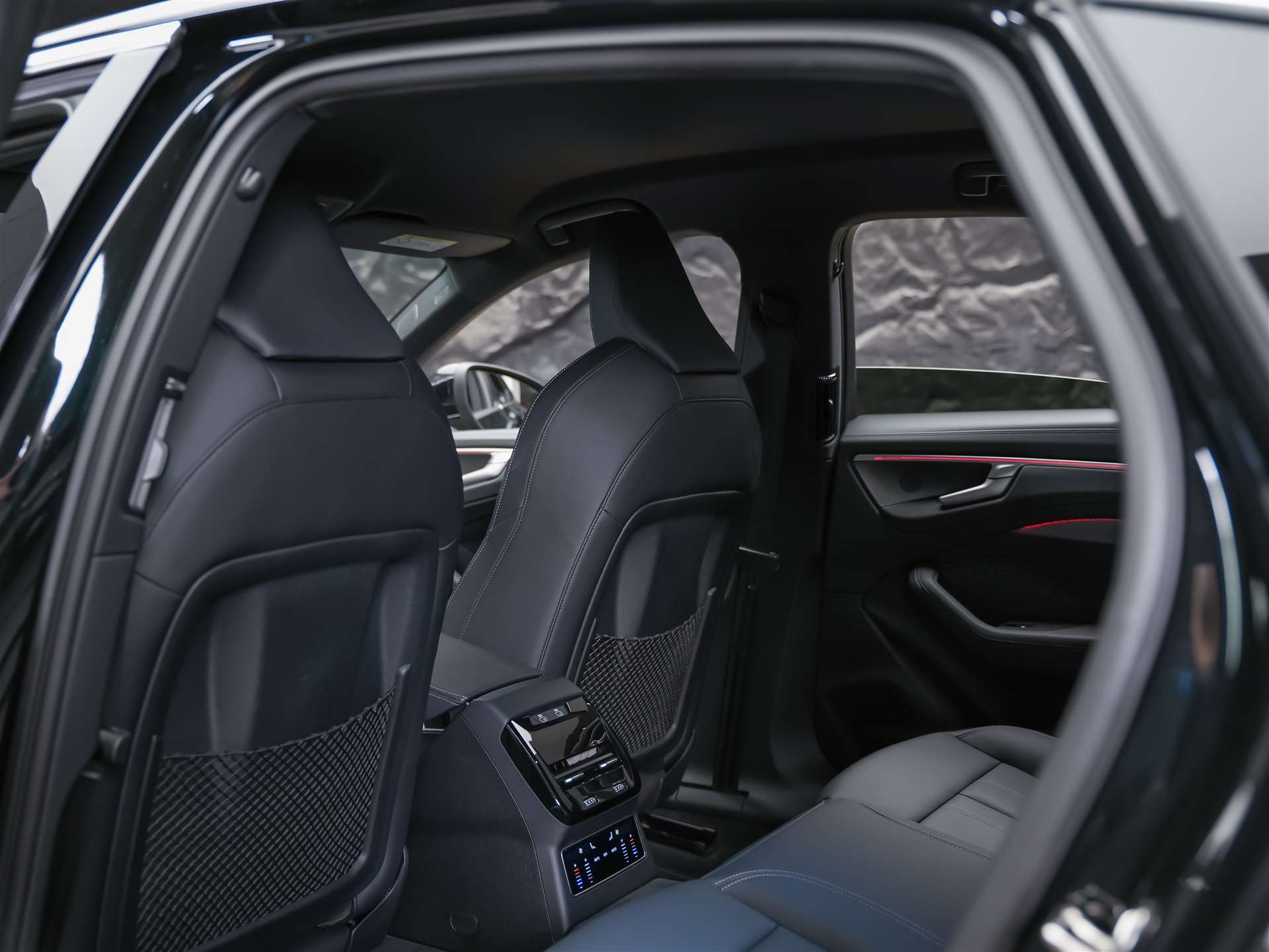 AUDI A6 Limousine S Line TDI quattro 150 kW S tronic *Beifahrerdisplay*Abstandsregler*Matrix LED*Head Up*-image-11