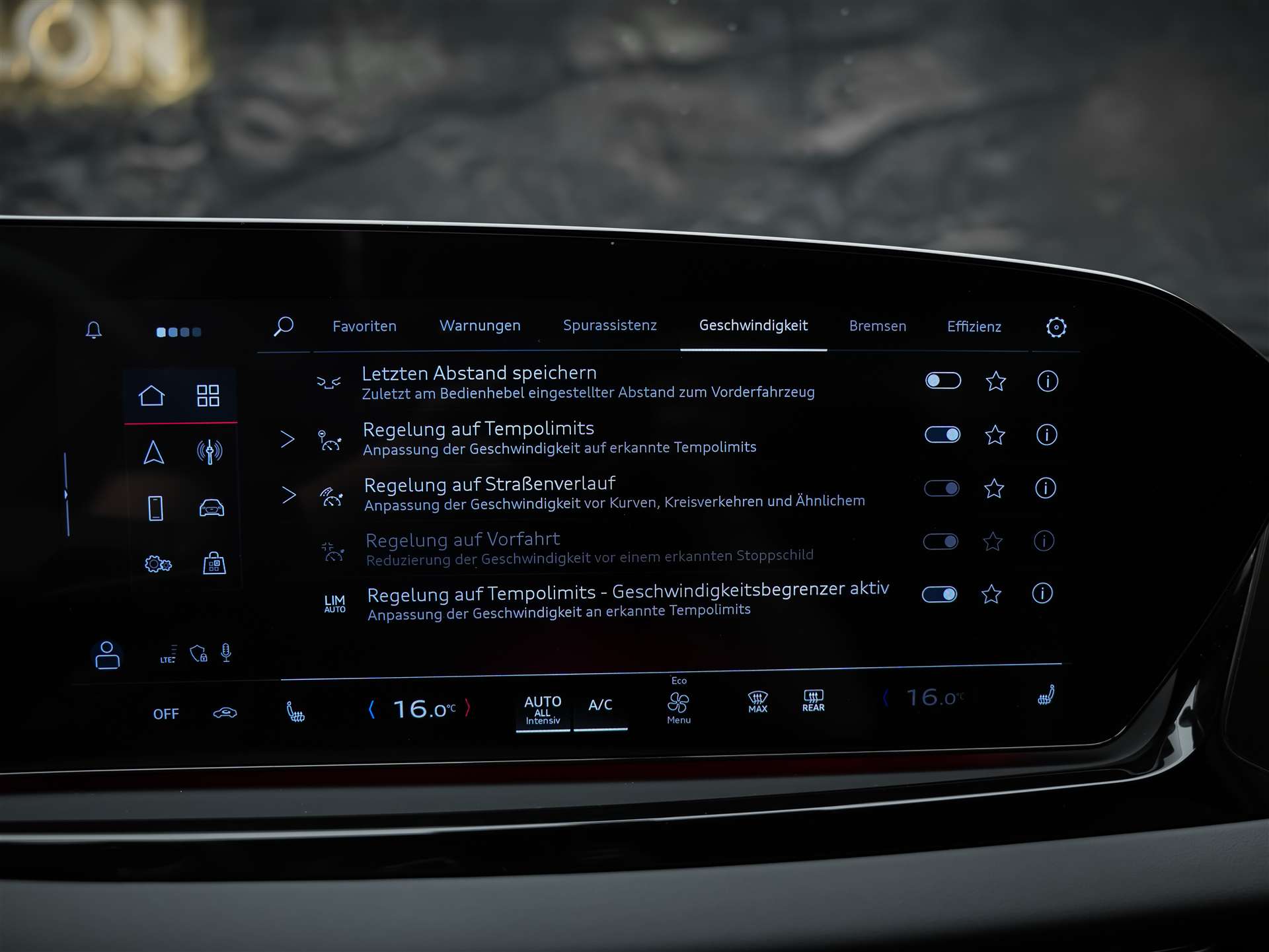 AUDI A6 Limousine S Line TDI quattro 150 kW S tronic *Beifahrerdisplay*Abstandsregler*Matrix LED*Head Up*-image-40
