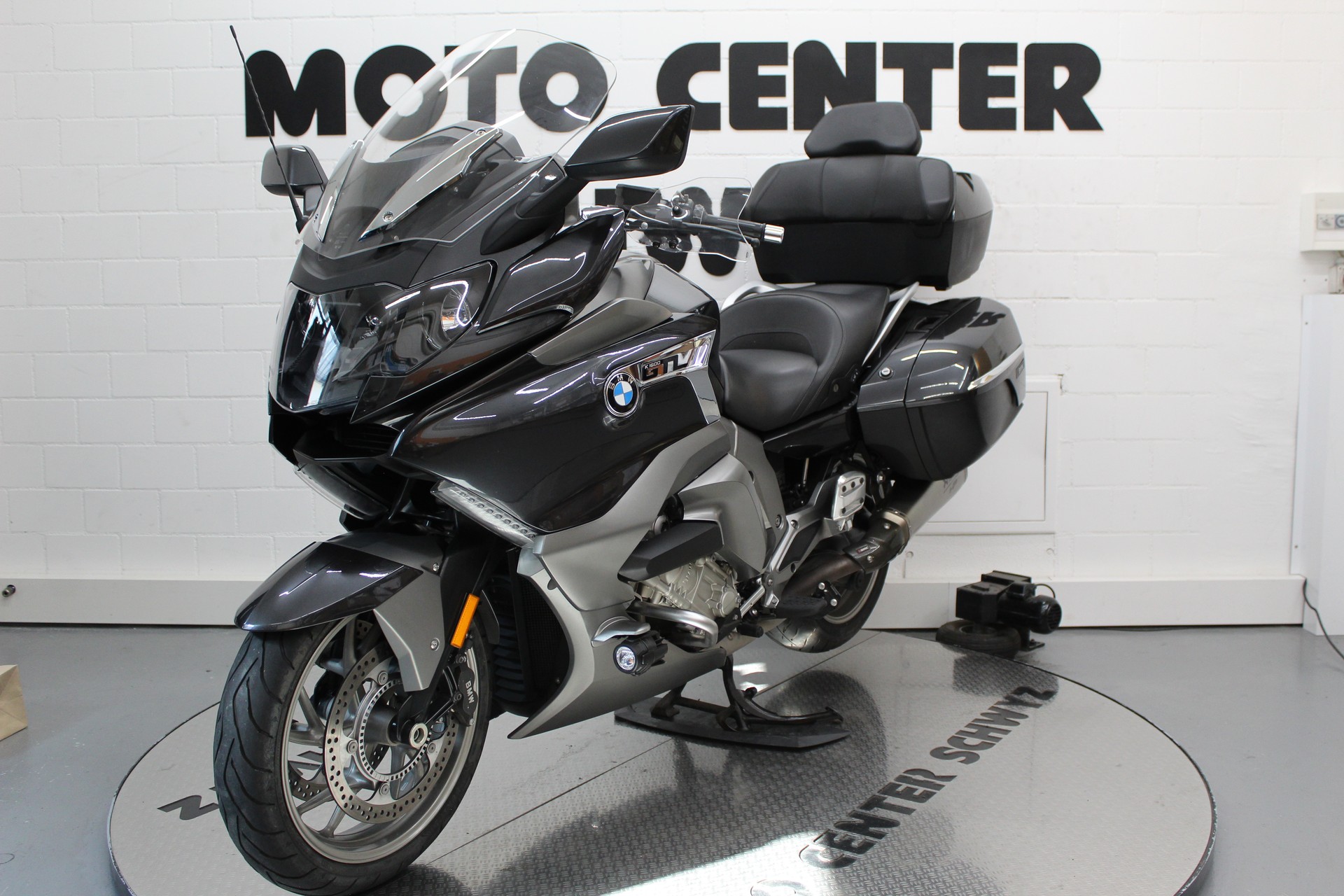 BMW K 1600 GTL-image-2