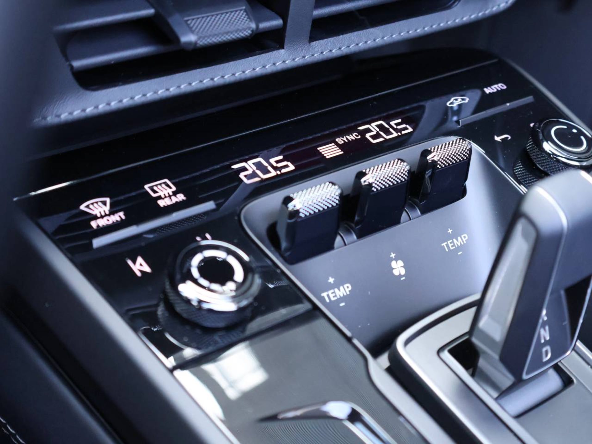 PORSCHE 911 Spirit 70-image-16